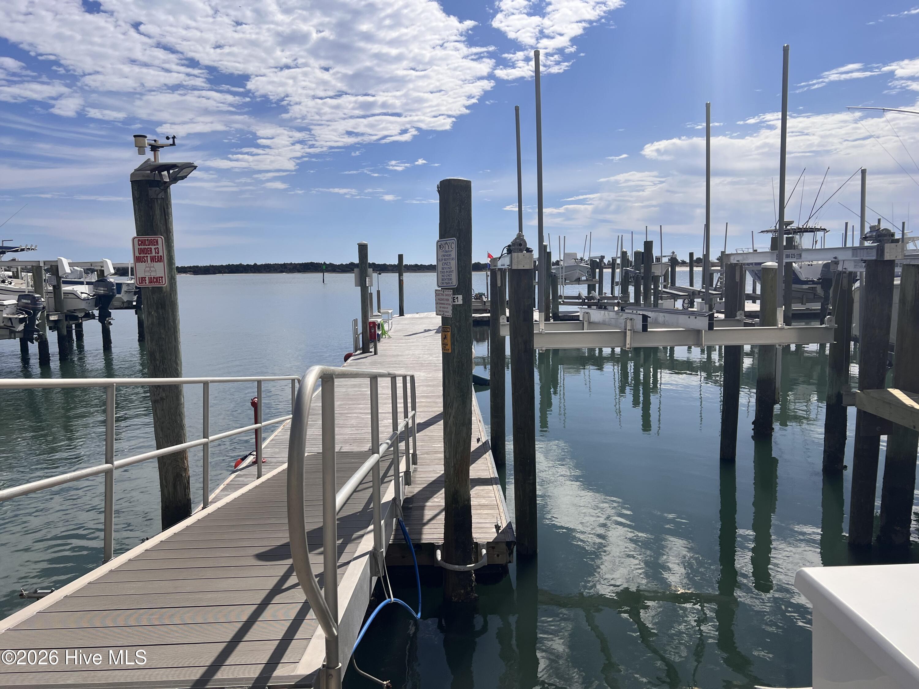 100 Olde Towne Yacht Club Road Slip E1,Beaufort