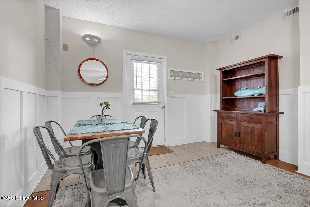 8007 8th Street, Surf City, NC, 28445