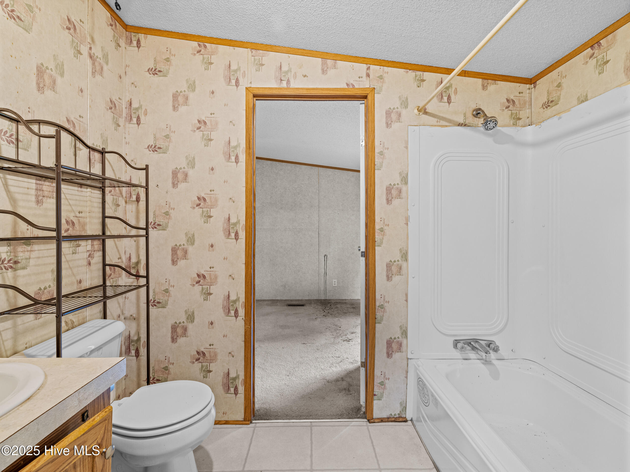 100520478 | Photo 27