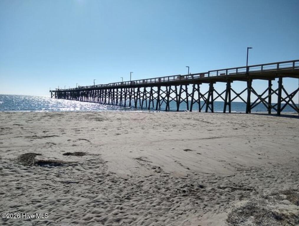 100565490 | Photo 55