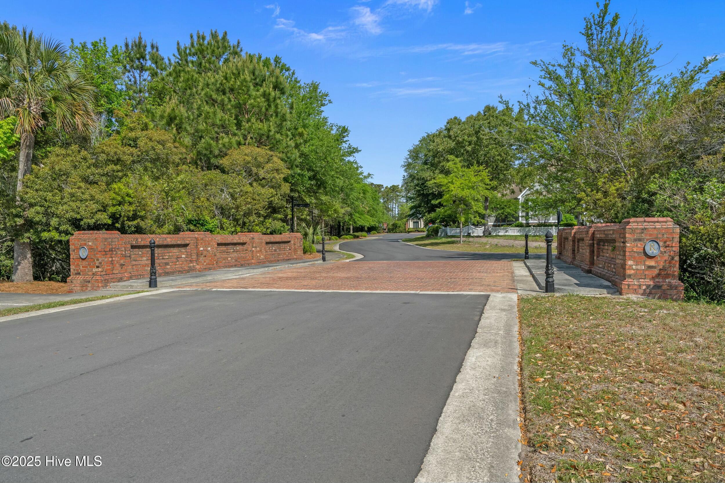 100502360 | Photo 13