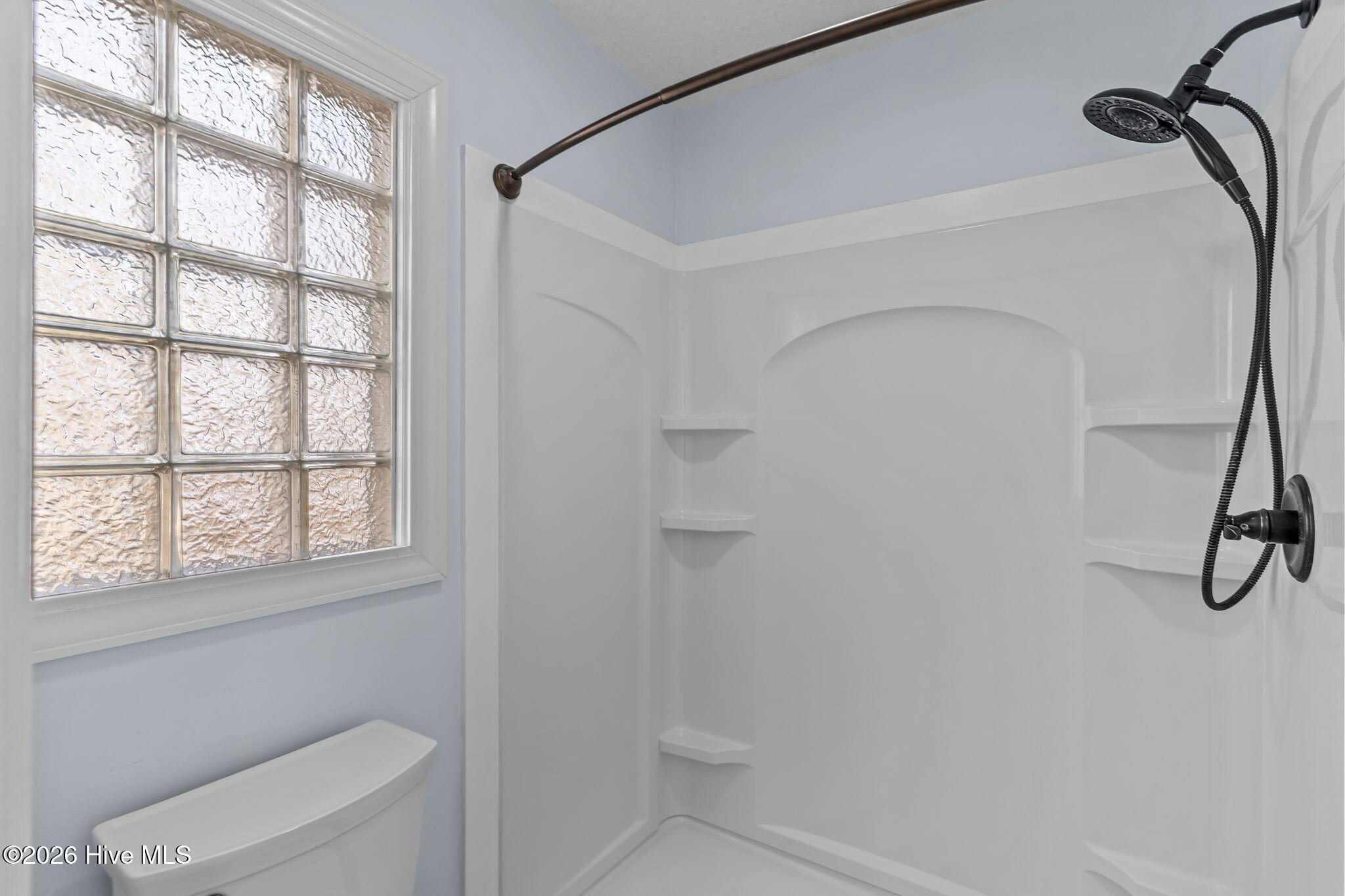 100556740 | Photo 25