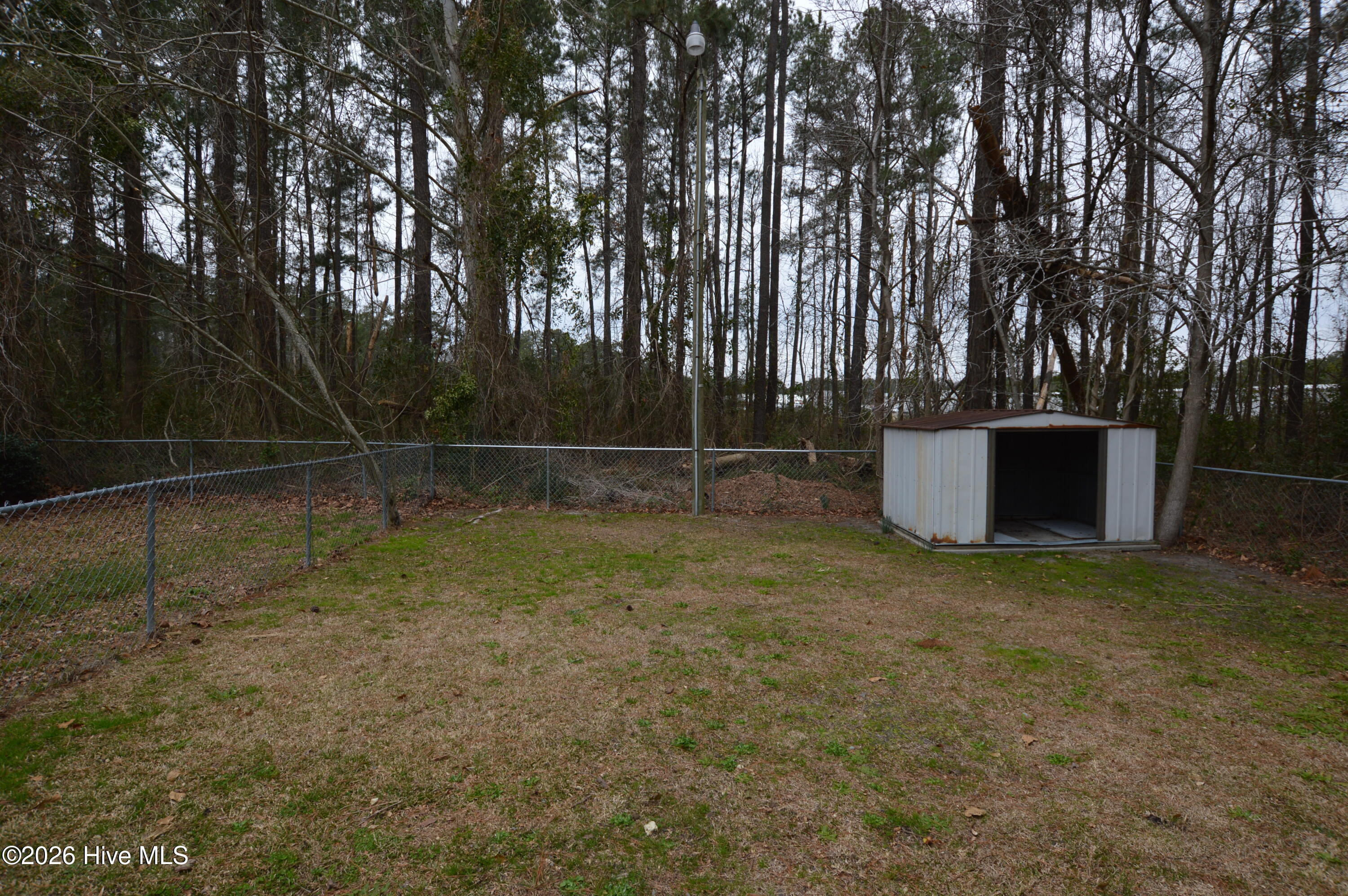 100547822 | Photo 12