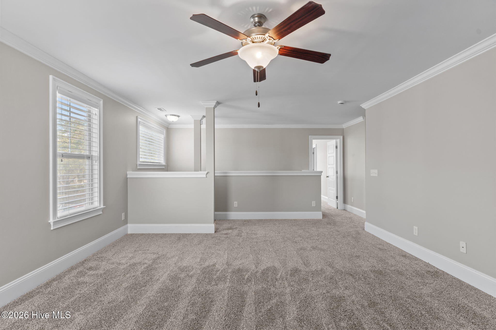 100555692 | Photo 24