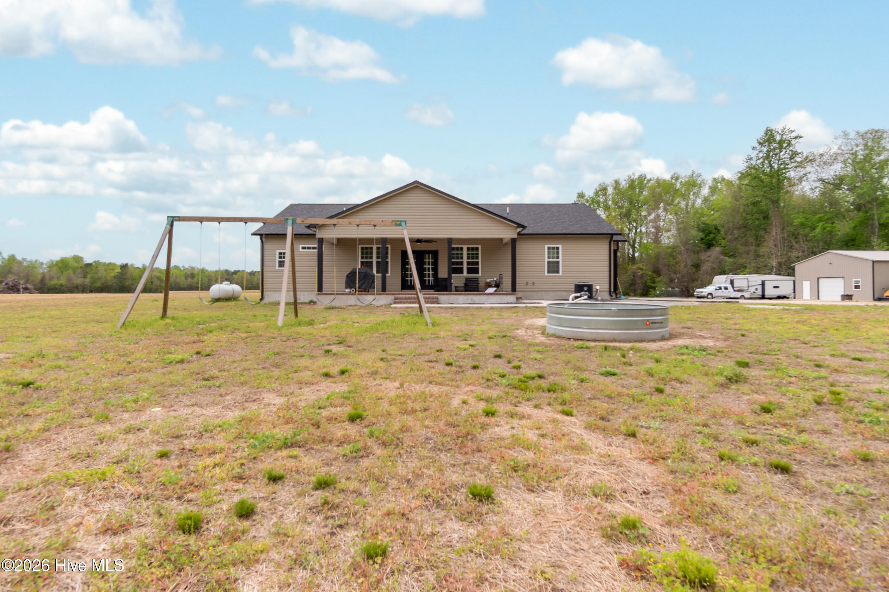 1560 White Oak River Road,Maysville