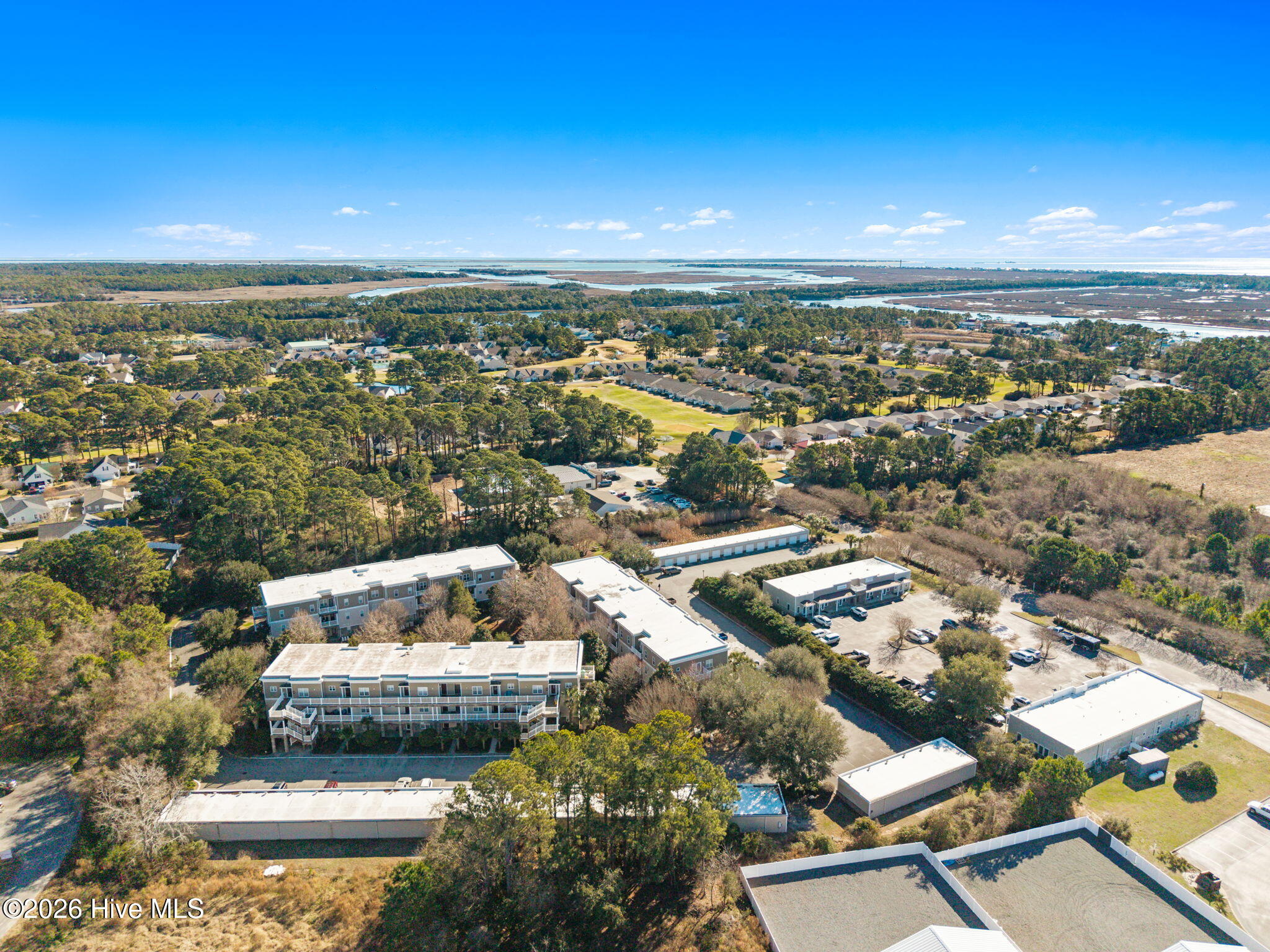 100550020 | Photo 42