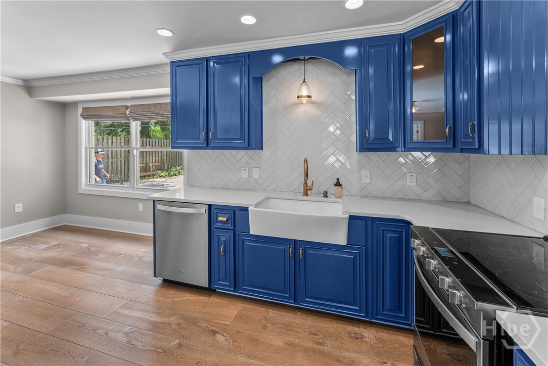 Beautiful kitchen and breakfast nook