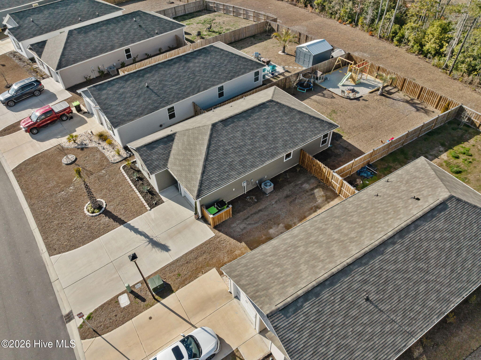 100557518 | Photo 47