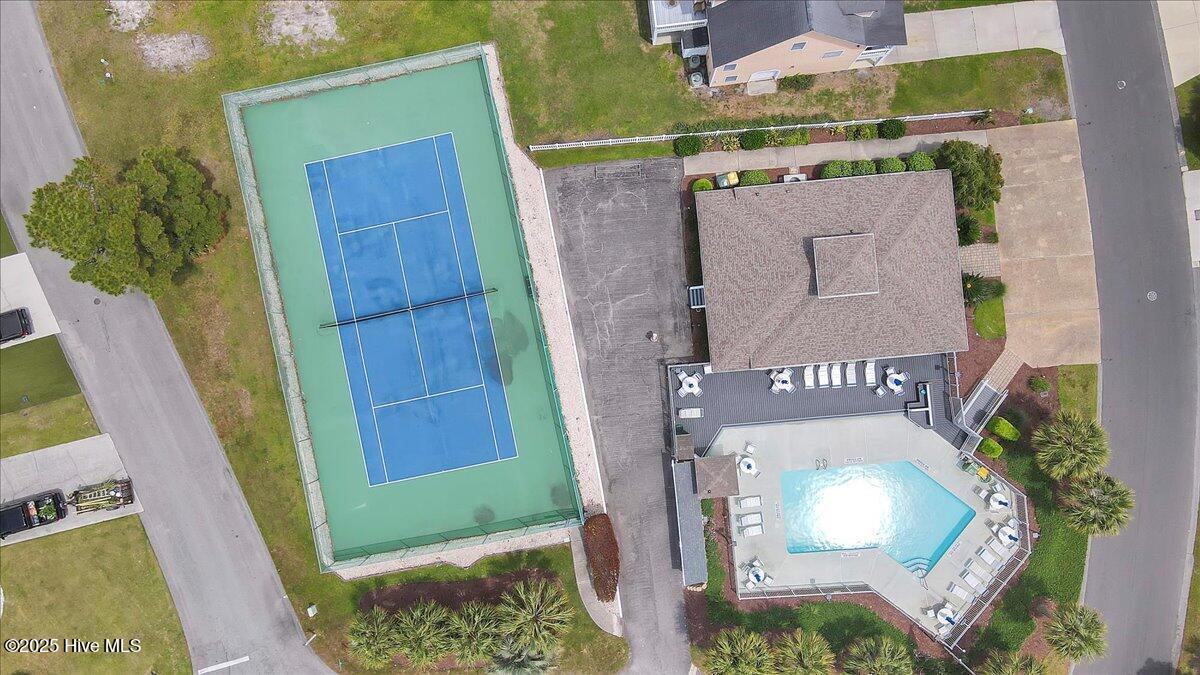 100511551 | Photo 40