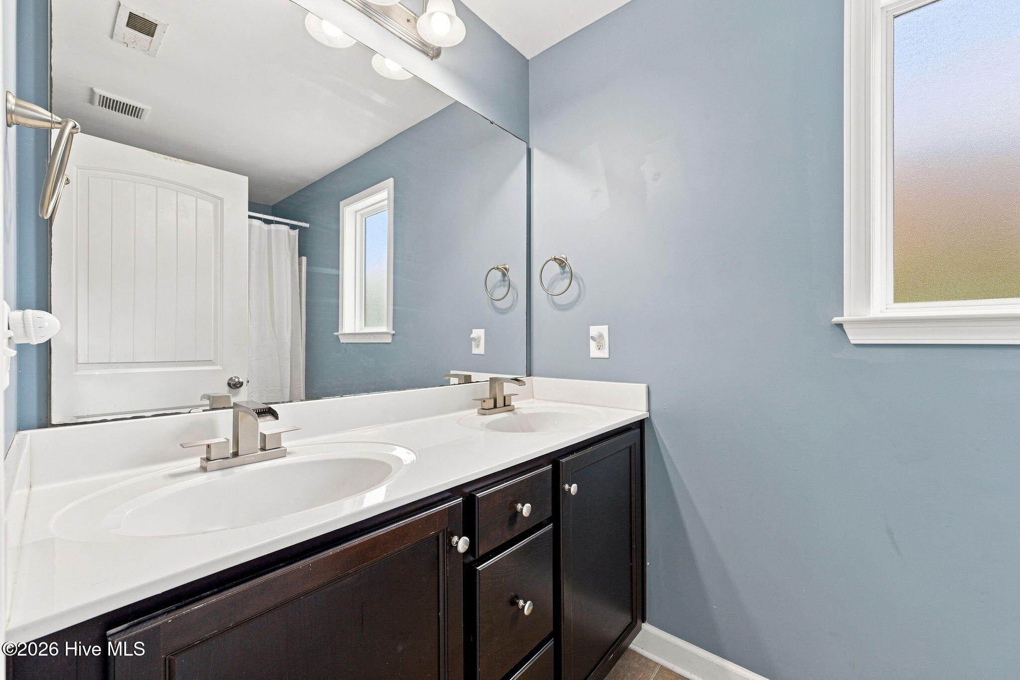 303 Crawford Street,Holly Ridge