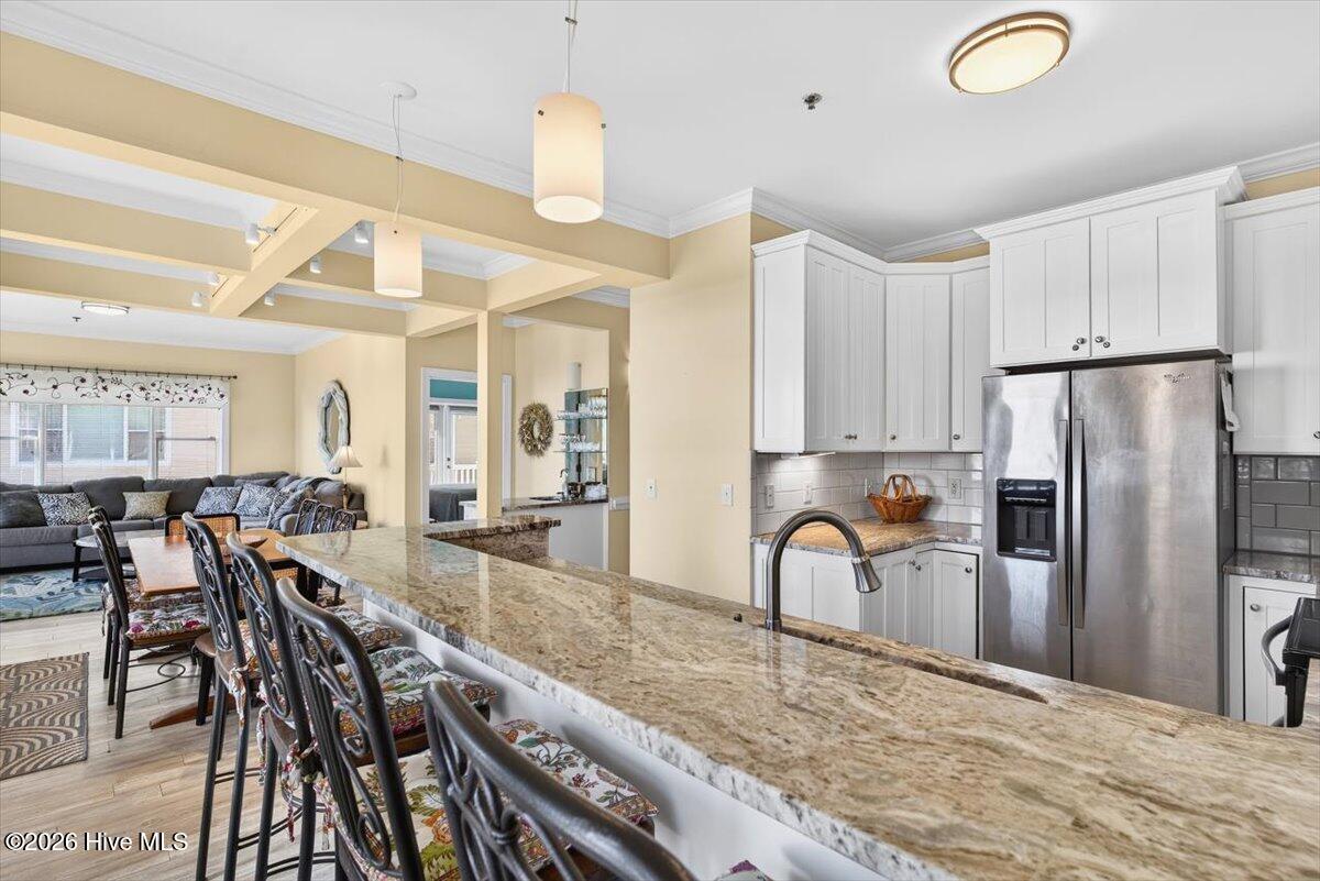 100552949 | Photo 15