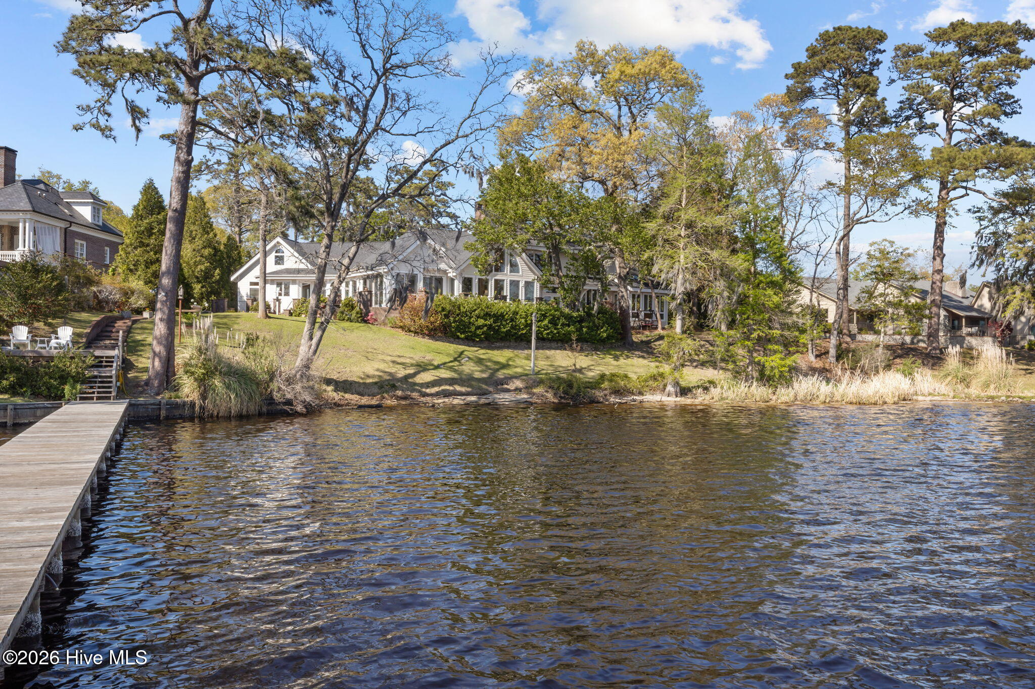 211 Wilson Point Road,Trent Woods