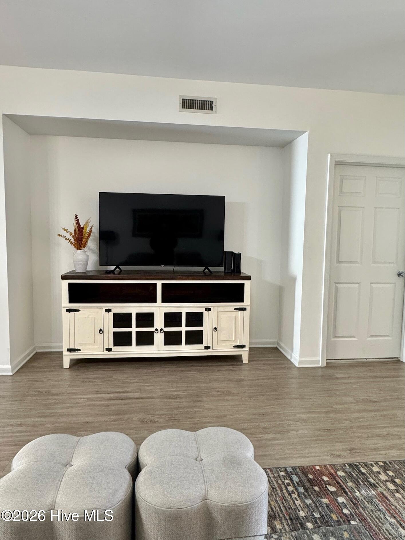 100554520 | Photo 11