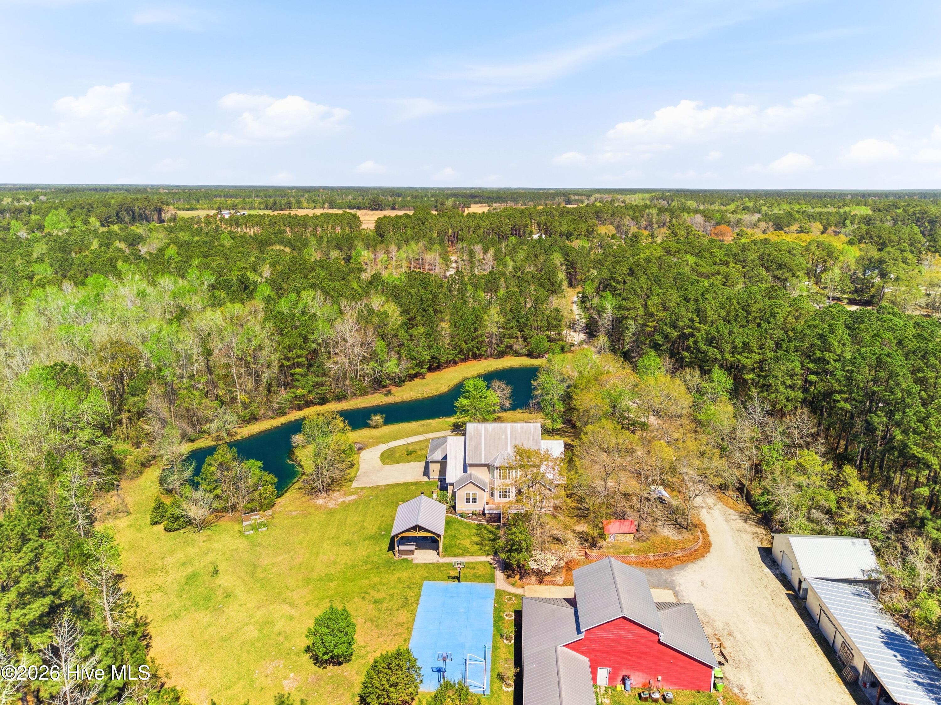 100564216 | Photo 60