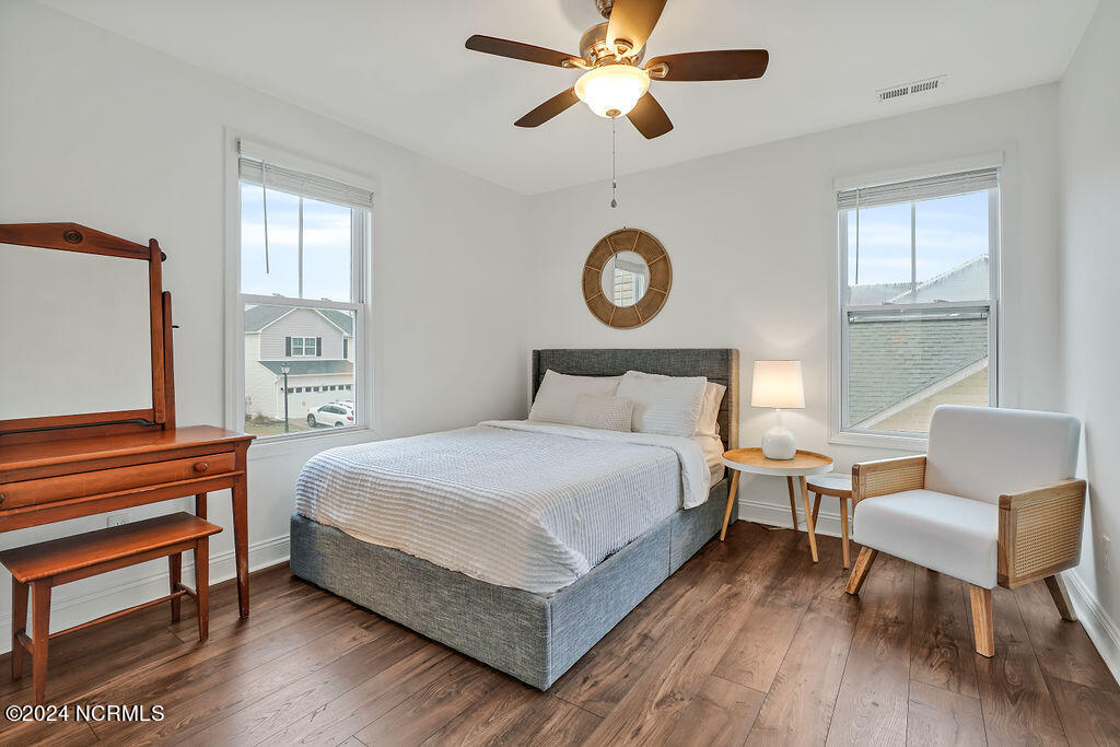 100565738 | Photo 27