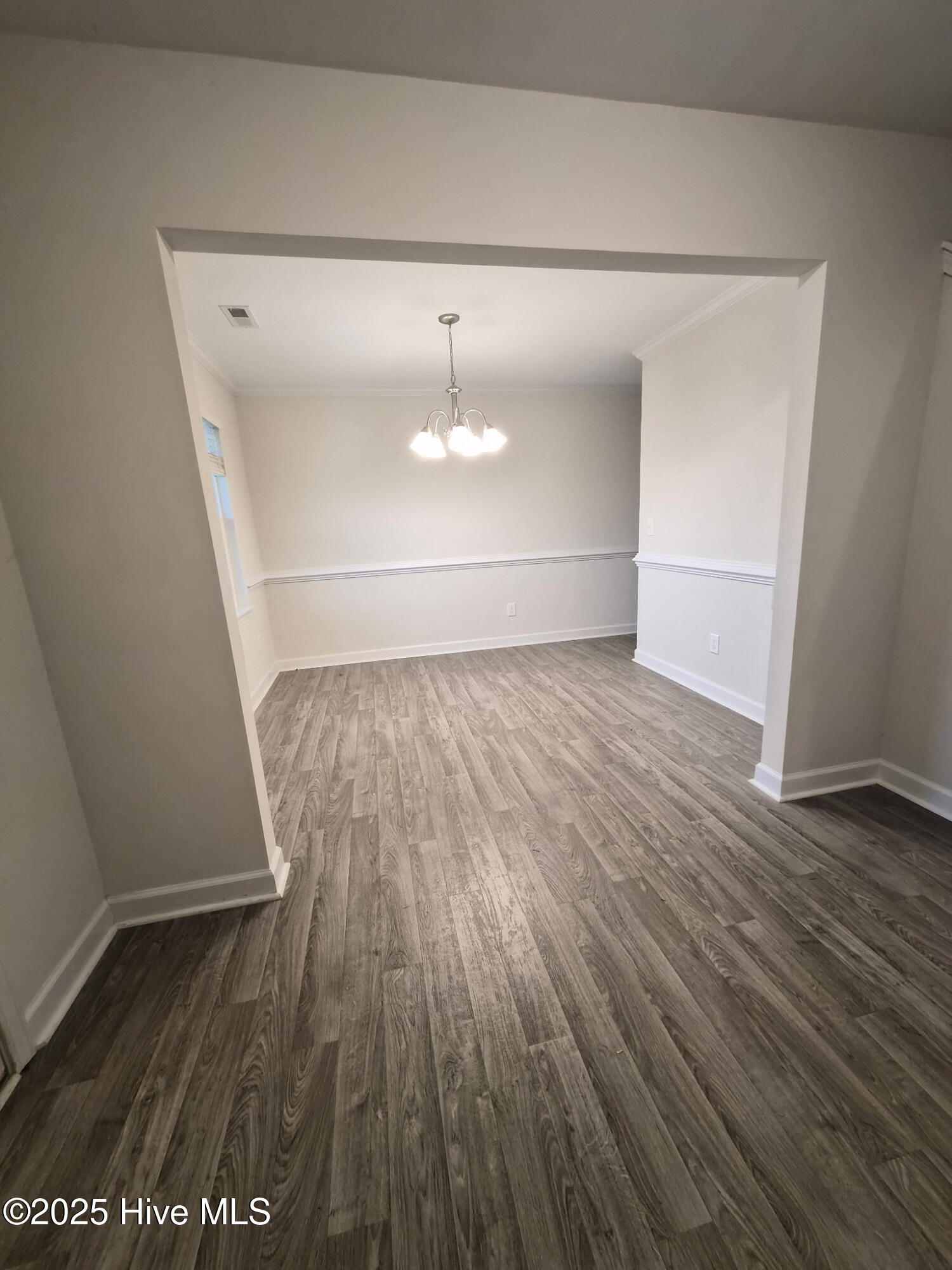 100539577 | Photo 10