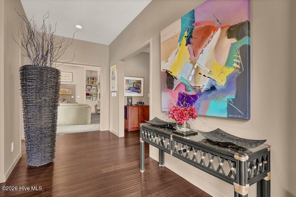3703 Reston Court B, Wilmington, NC 28403 – photo 4: Entry Hall