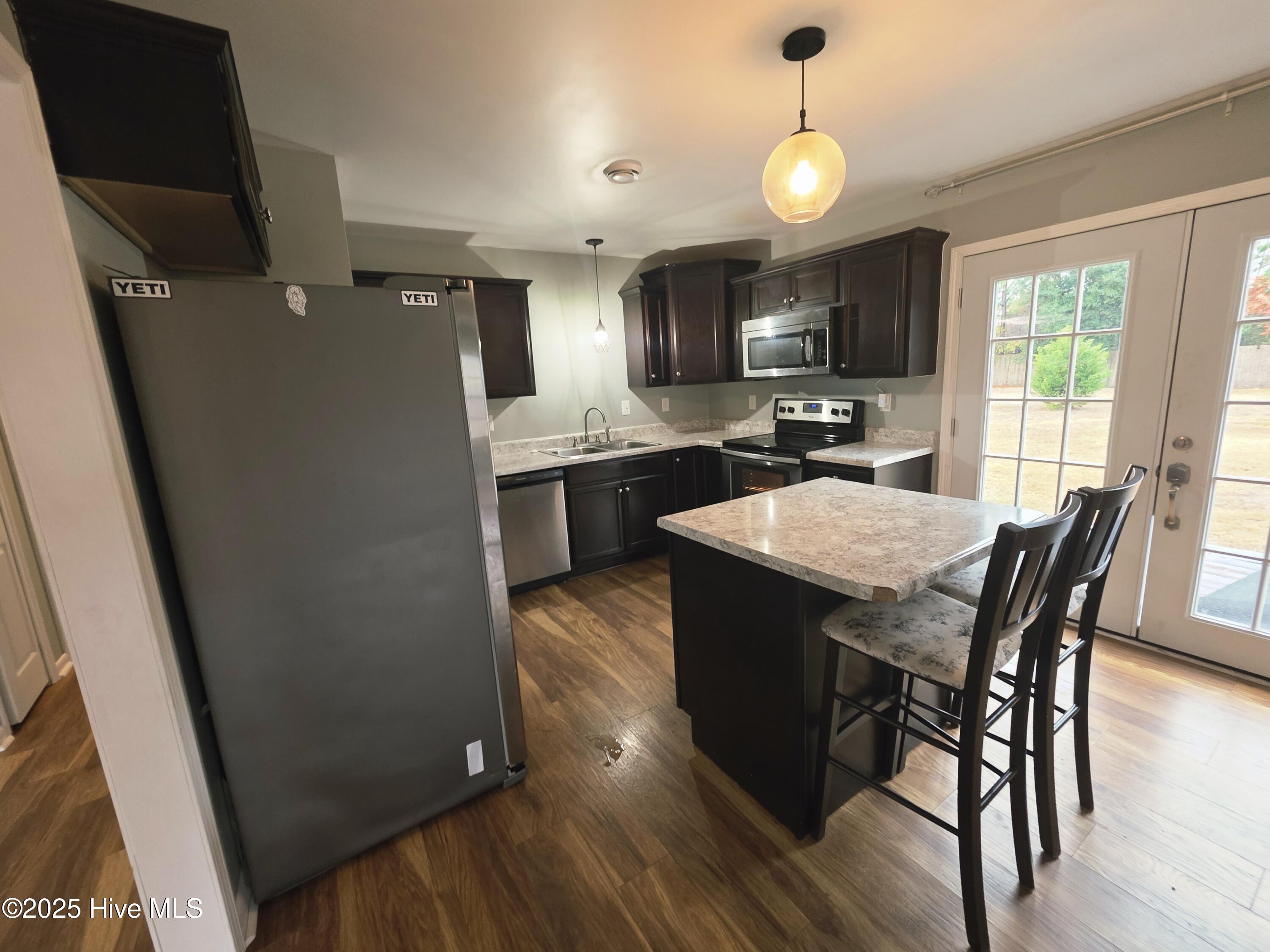 100544420 | Photo 11