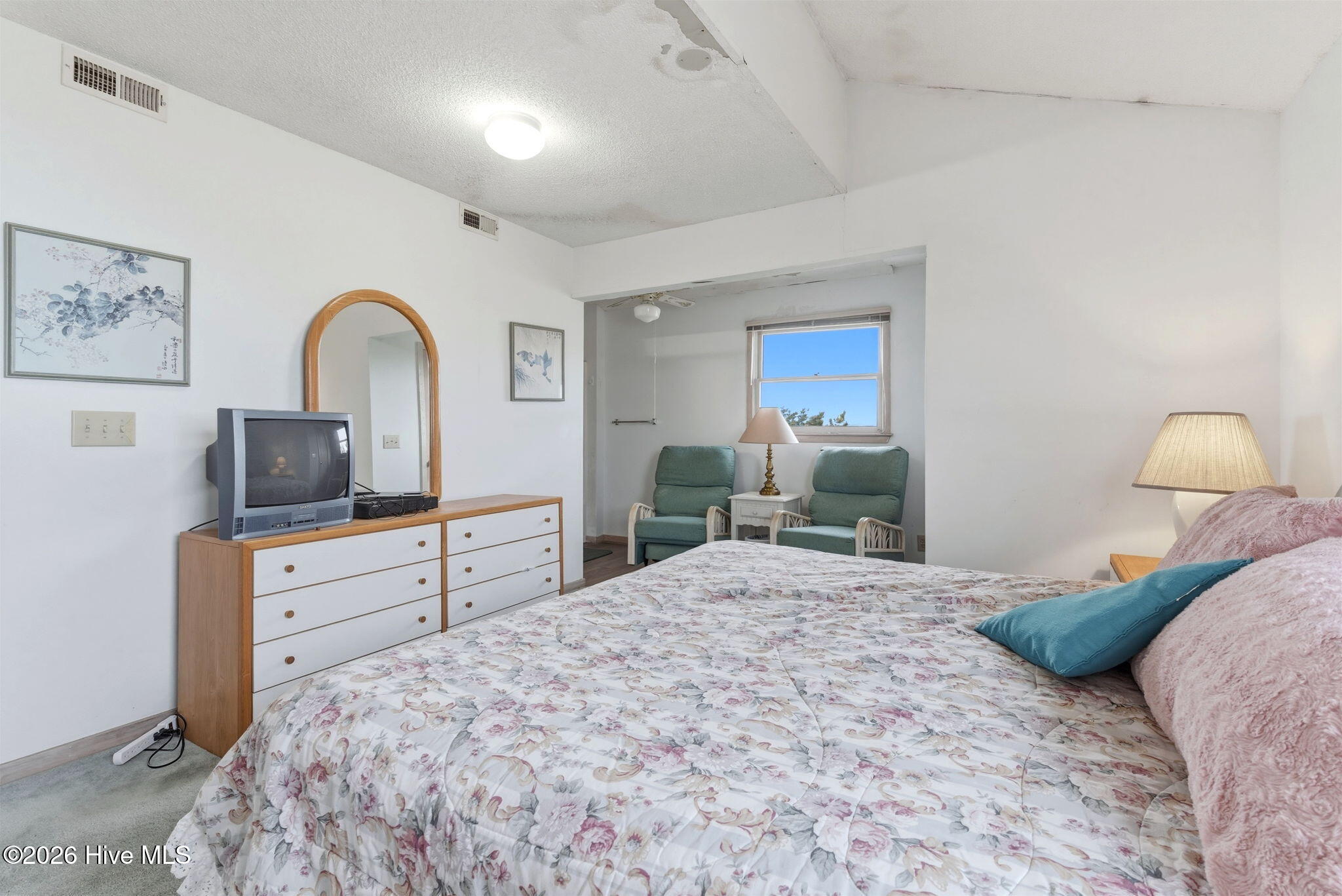 100555557 | Photo 21