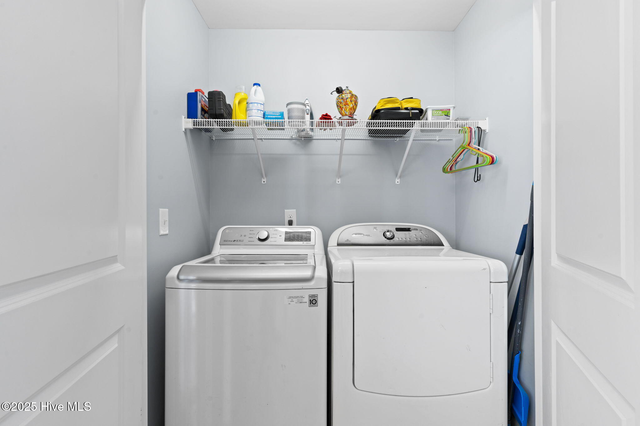 100541037 | Photo 31