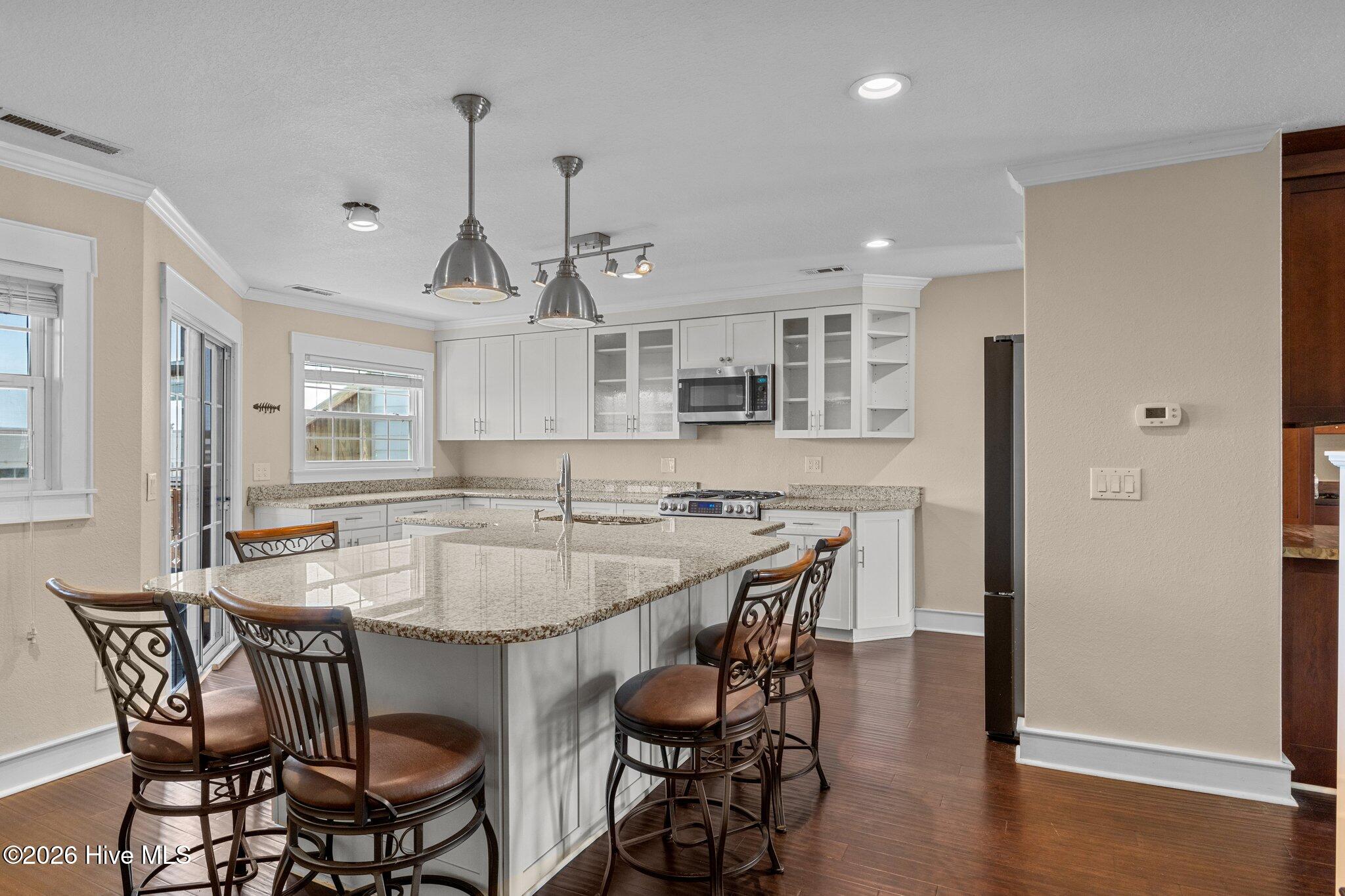 8711 Emerald Plantation Road 302,Emerald Isle