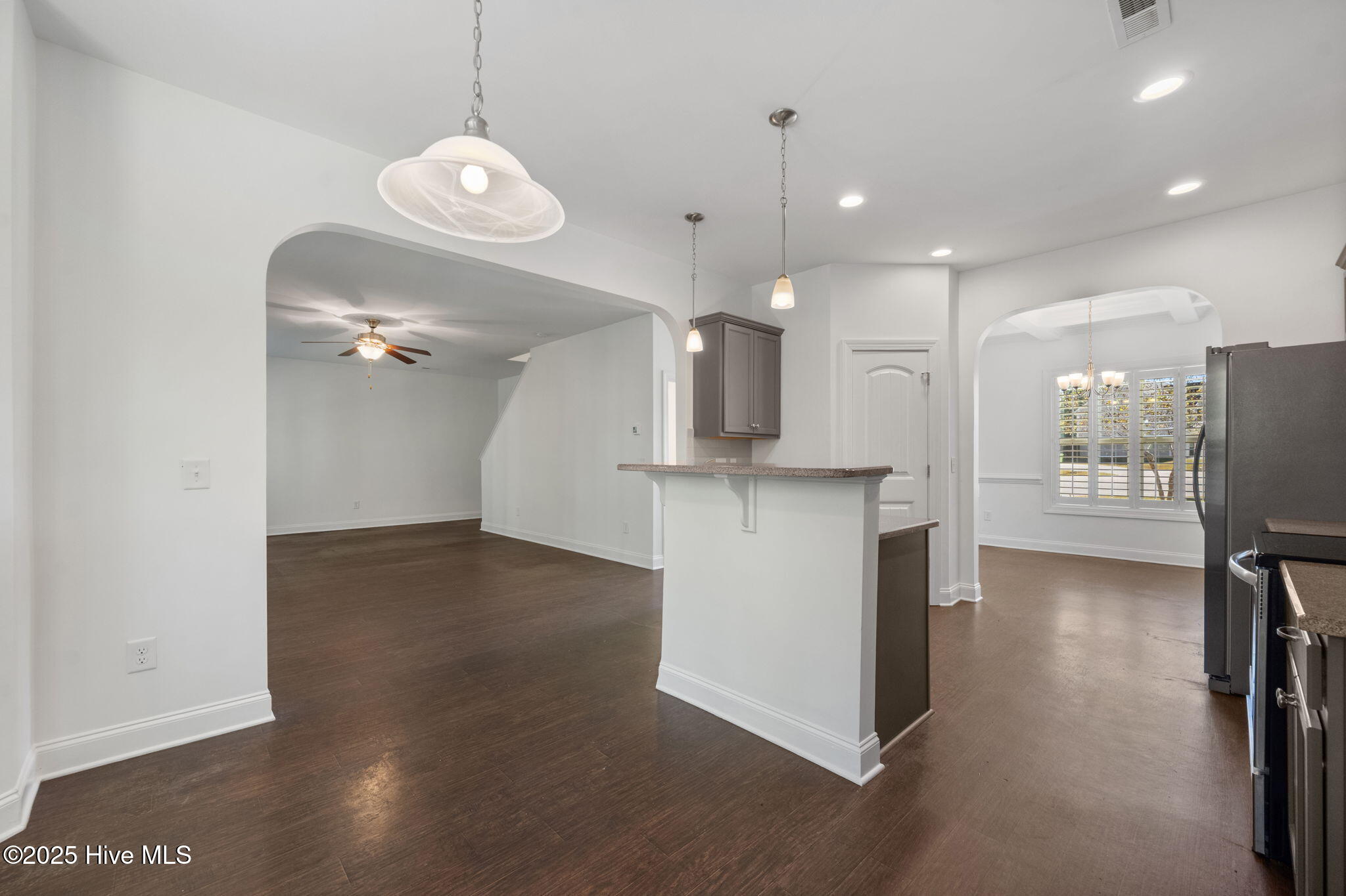 100538964 | Photo 14