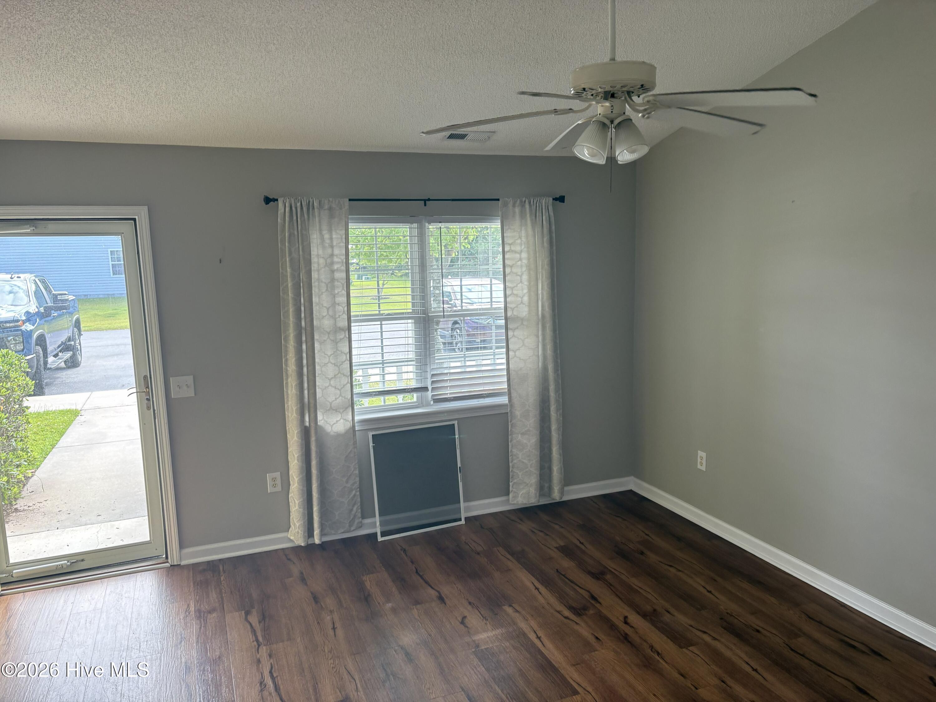 302 Courtyard E,Beaufort