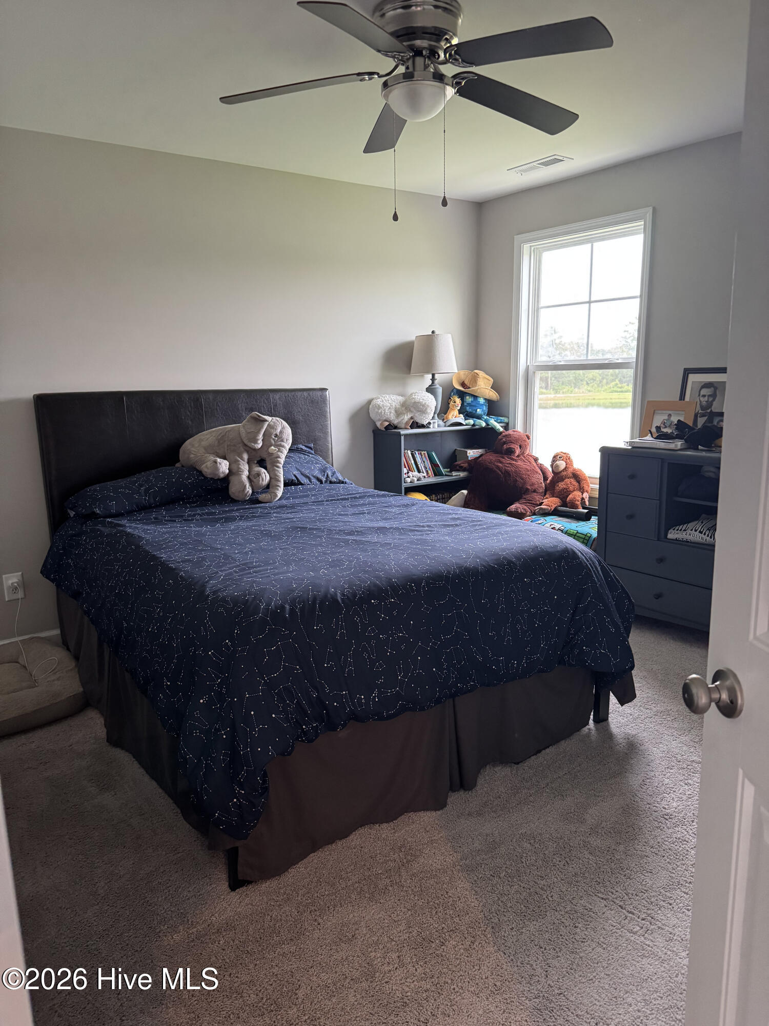 100561884 | Photo 36