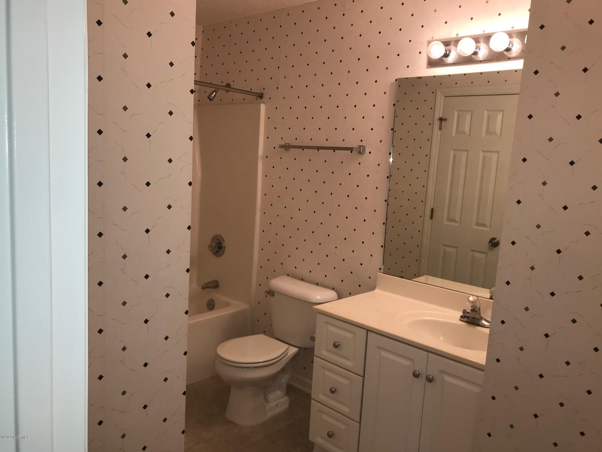 3308 Mulberry Lane UNIT F, Greenville, NC, 27858