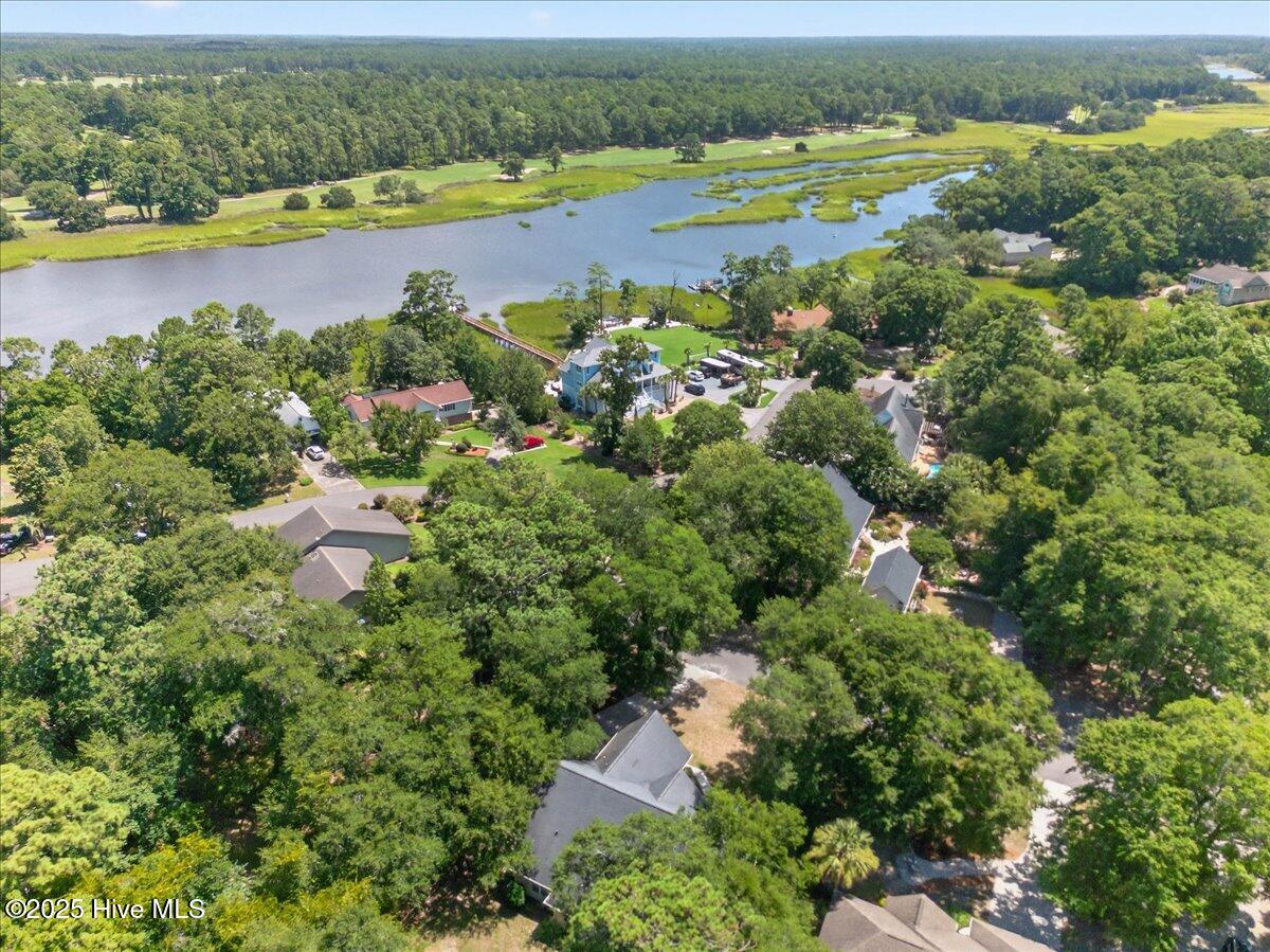 100519877 | Photo 50