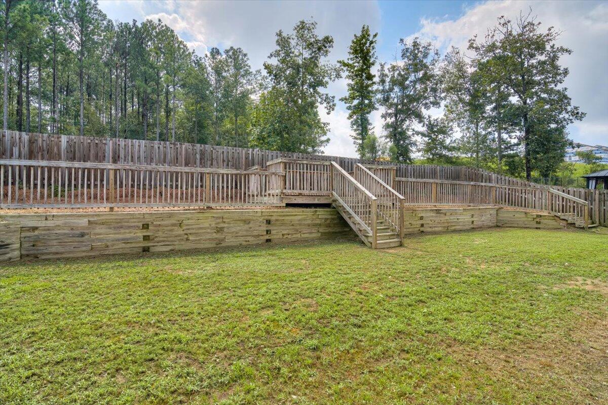 5026 Vine Lane