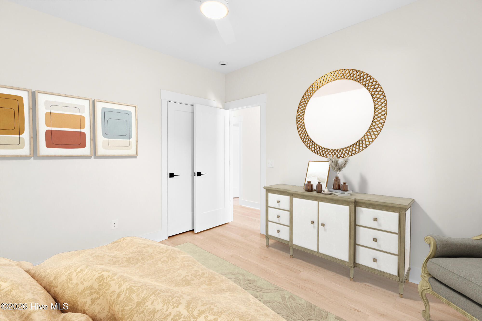 100565592 | Photo 33