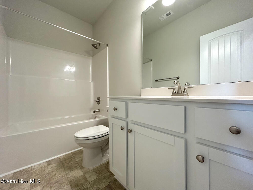 100543595 | Photo 28