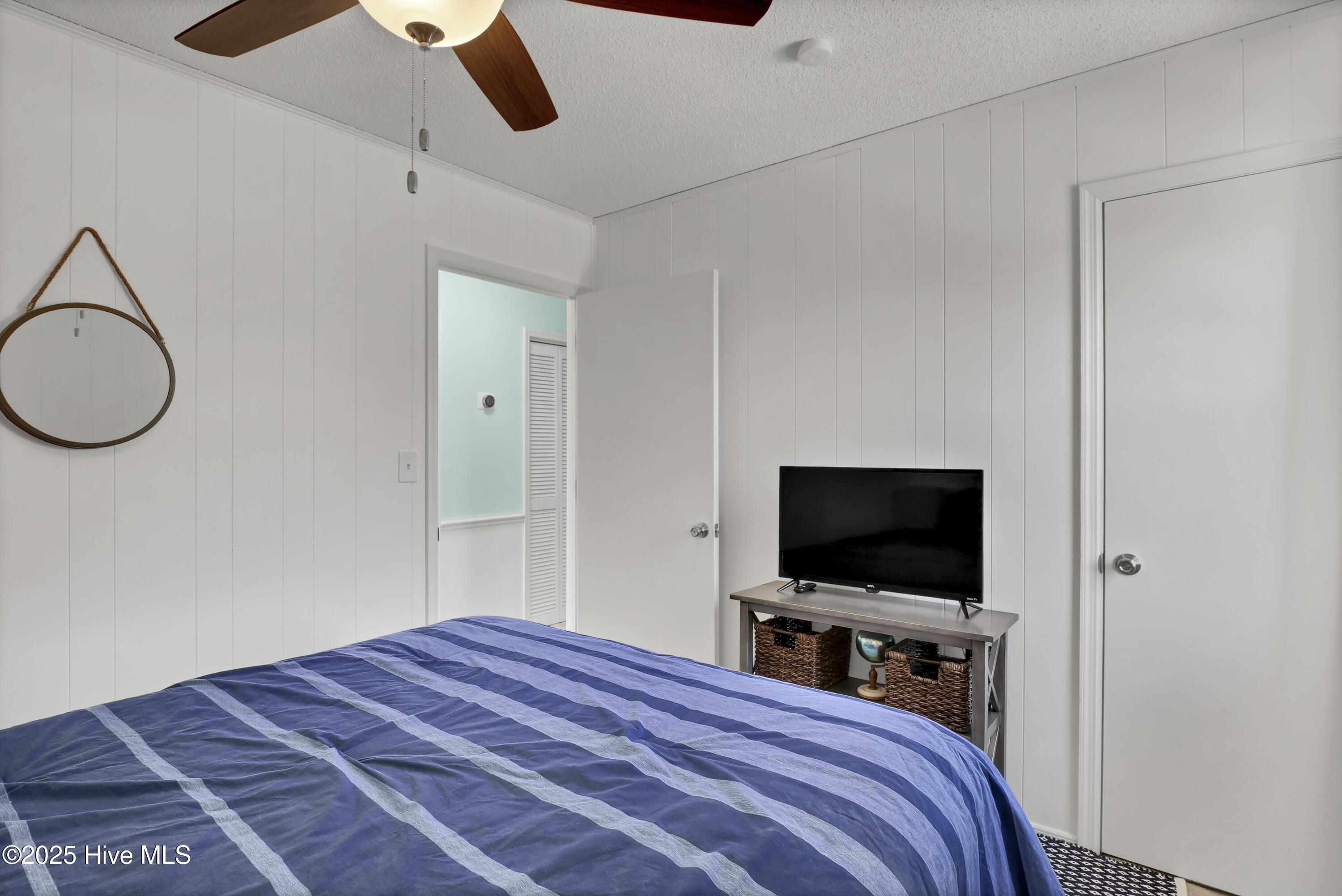 100524197 | Photo 32