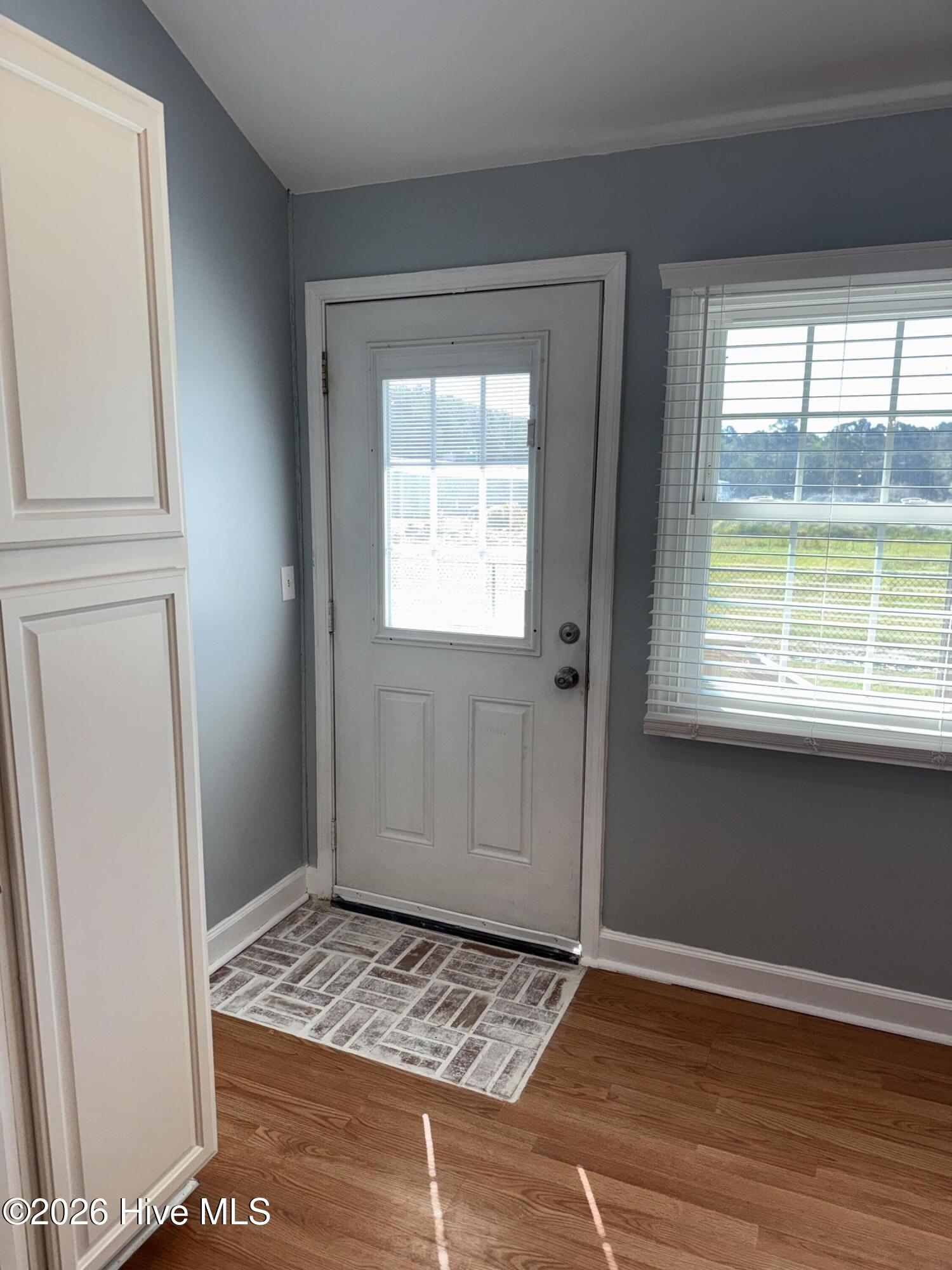 477 Harkers Island Road,Beaufort