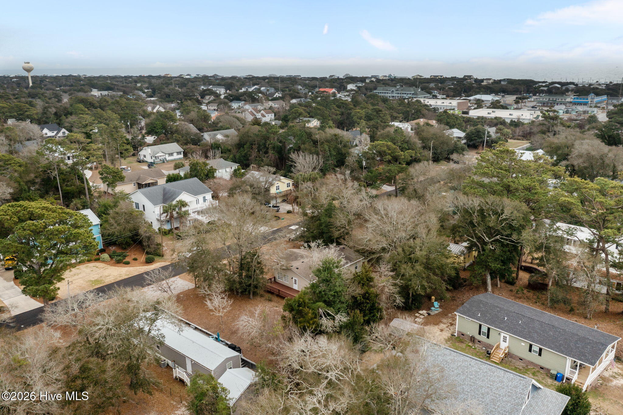 100548525 | Photo 49