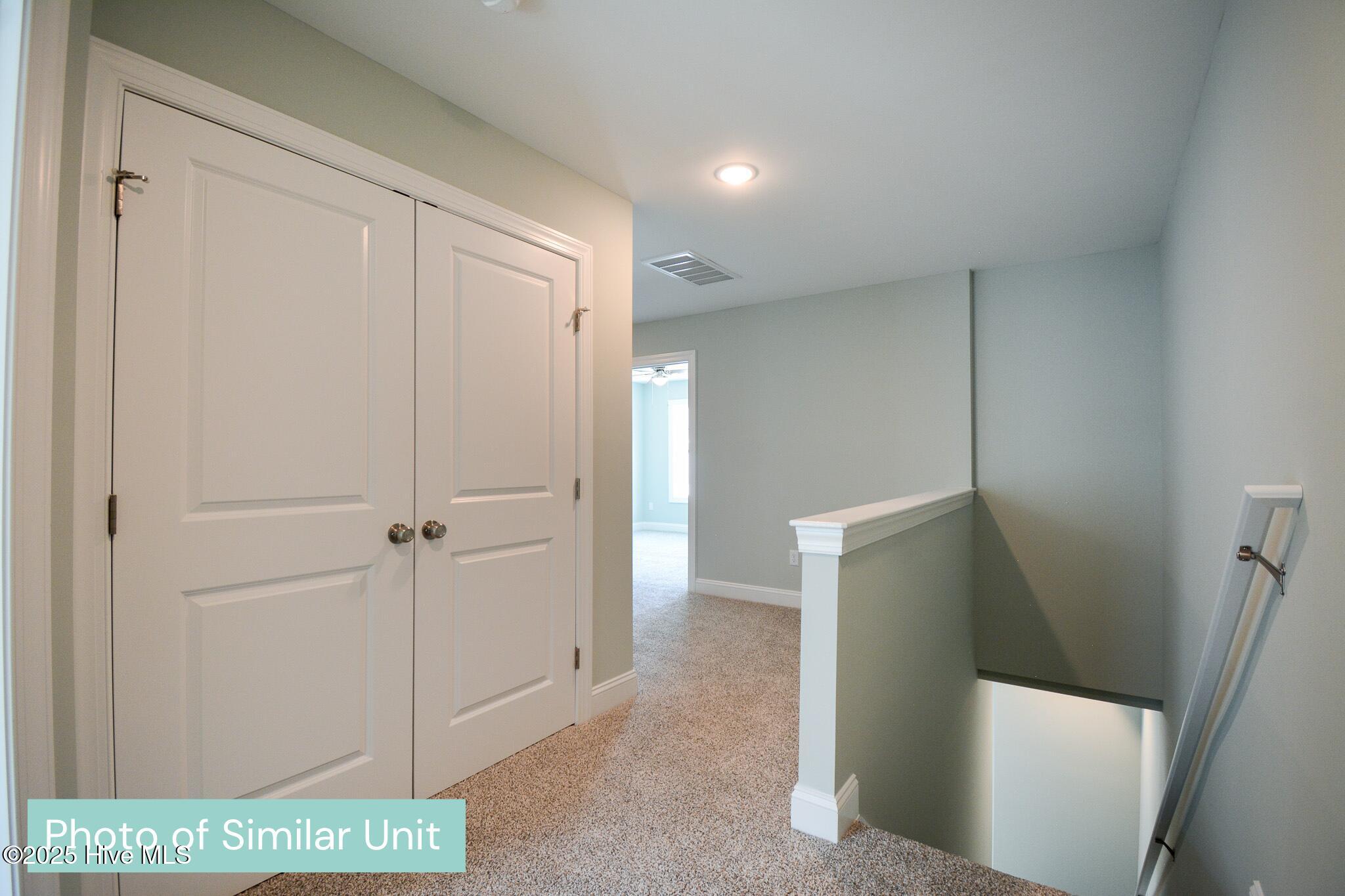 100552361 | Photo 19