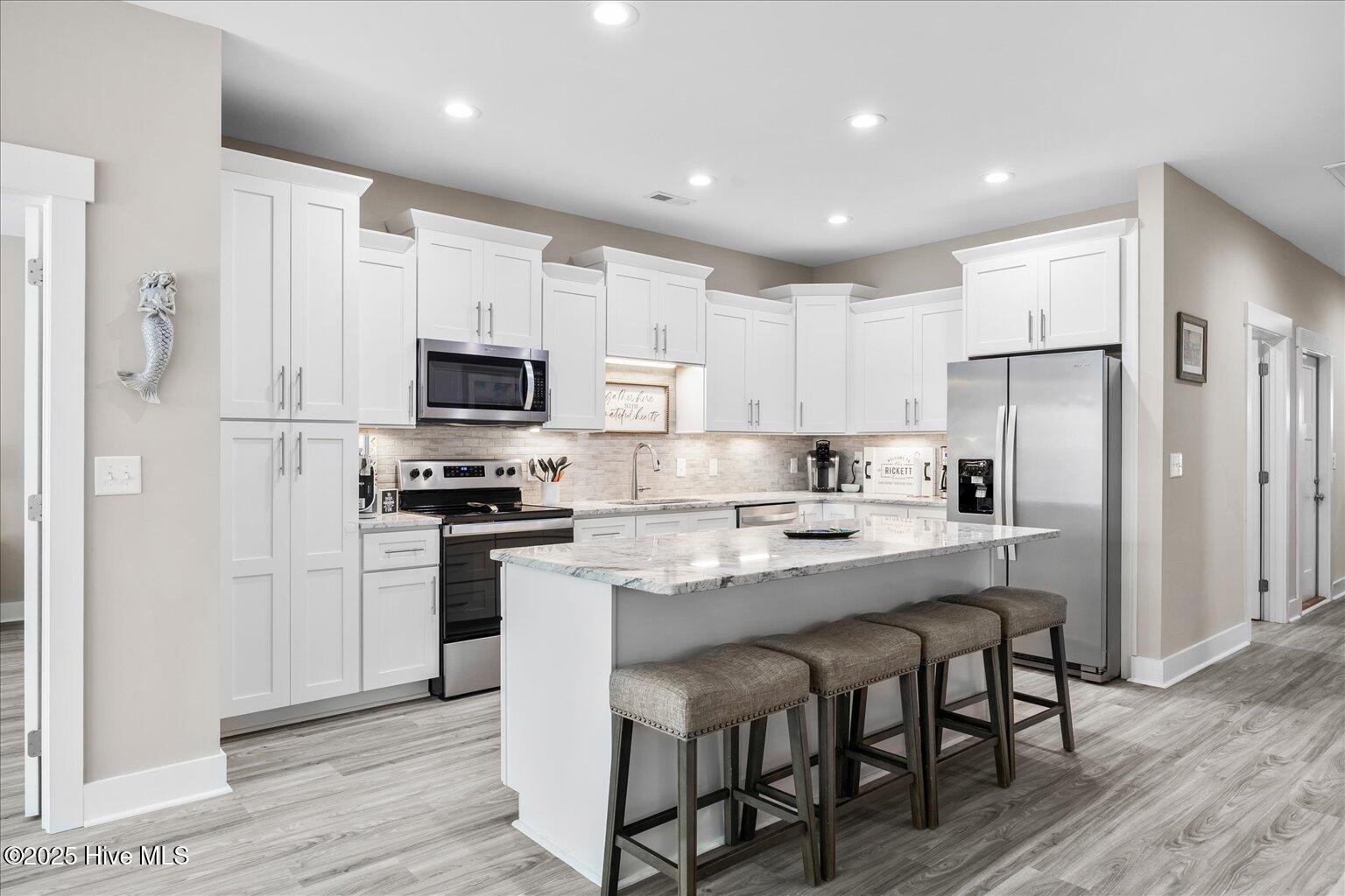 100528541 | Photo 22