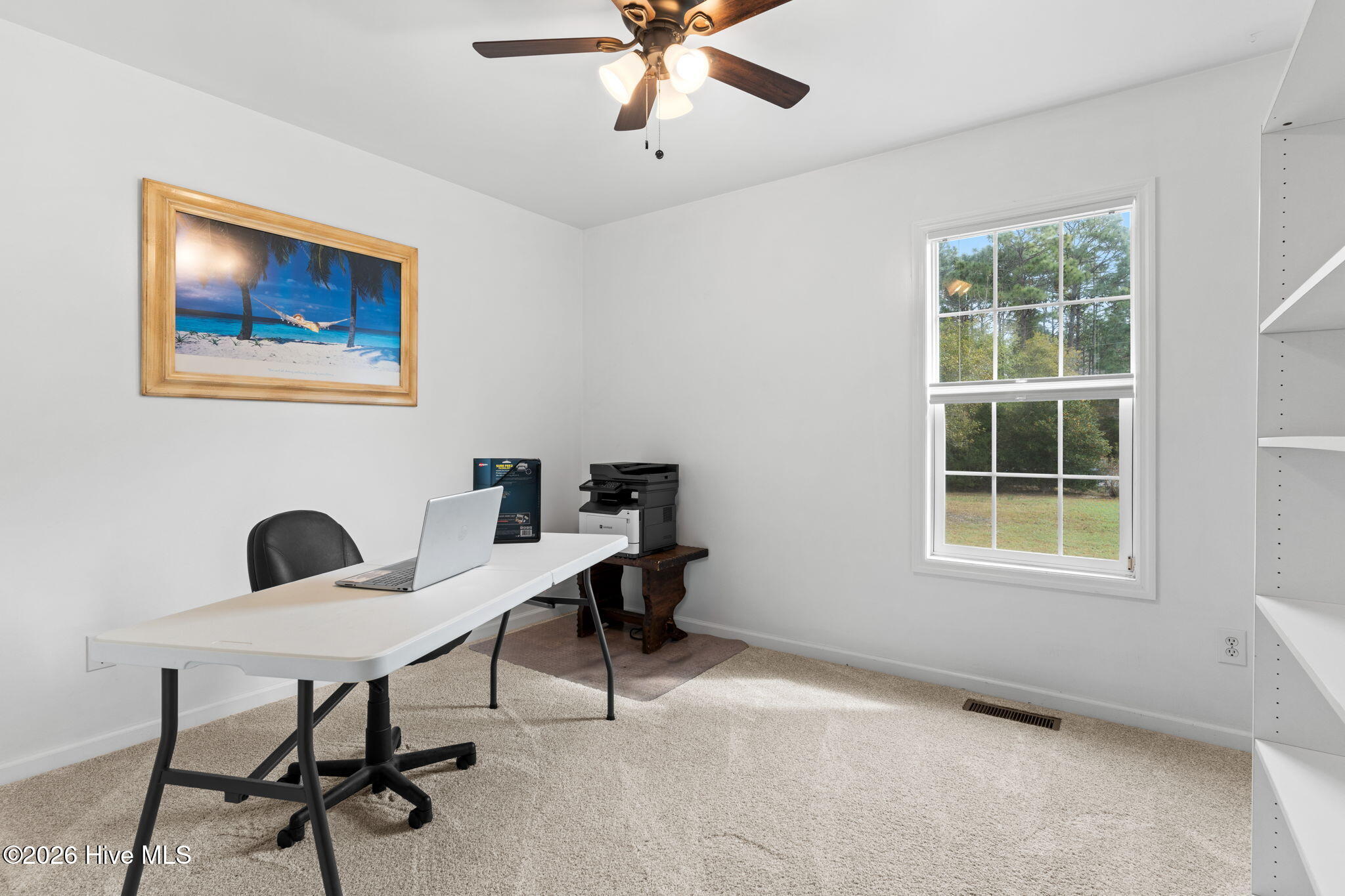 100559662 | Photo 41