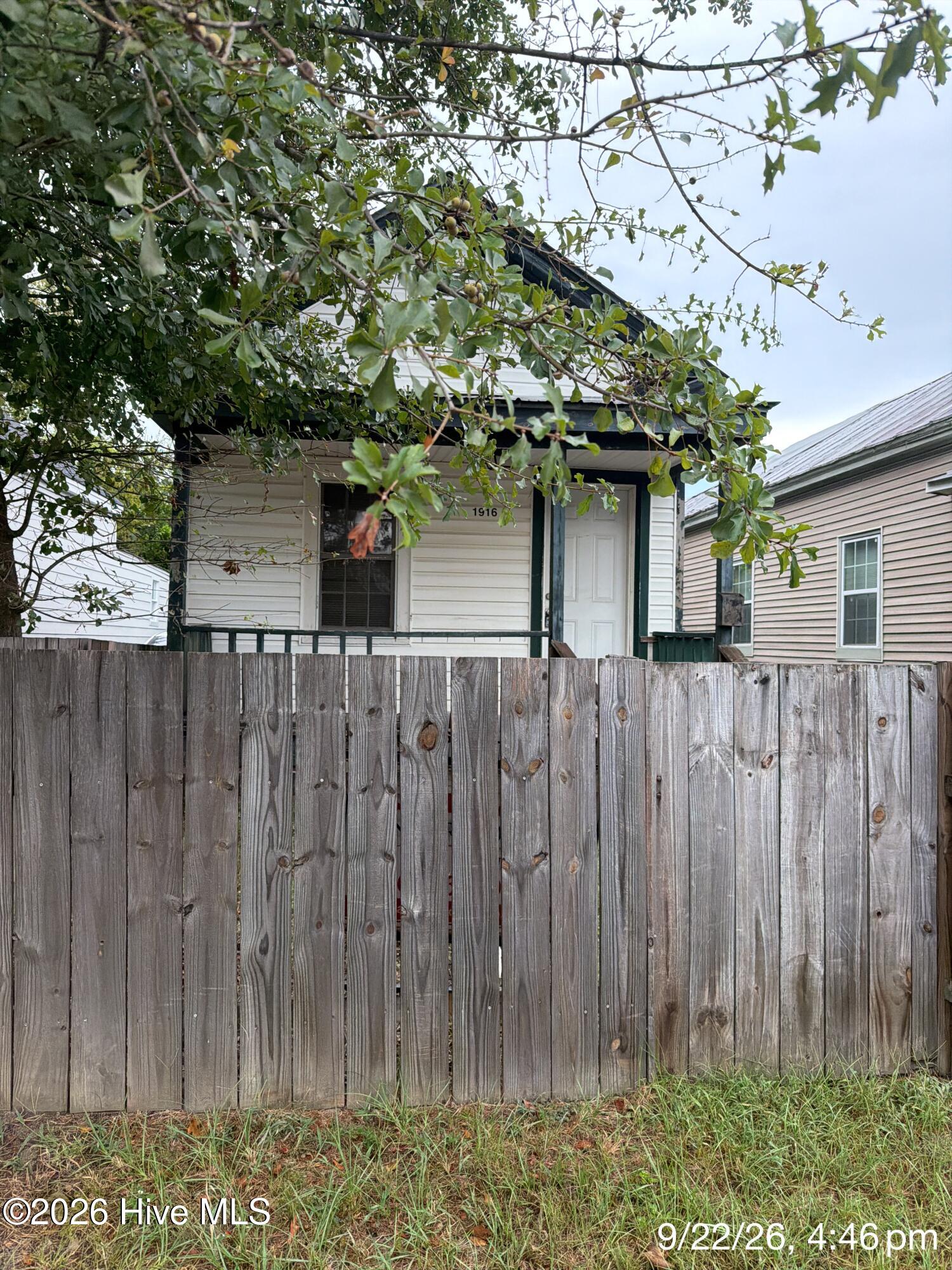 Photo 1 of Single family home for sale at 1916 Walker St, Augusta, GA 30904 | MLS# 100605674 | Listing updated on 2026-09-23