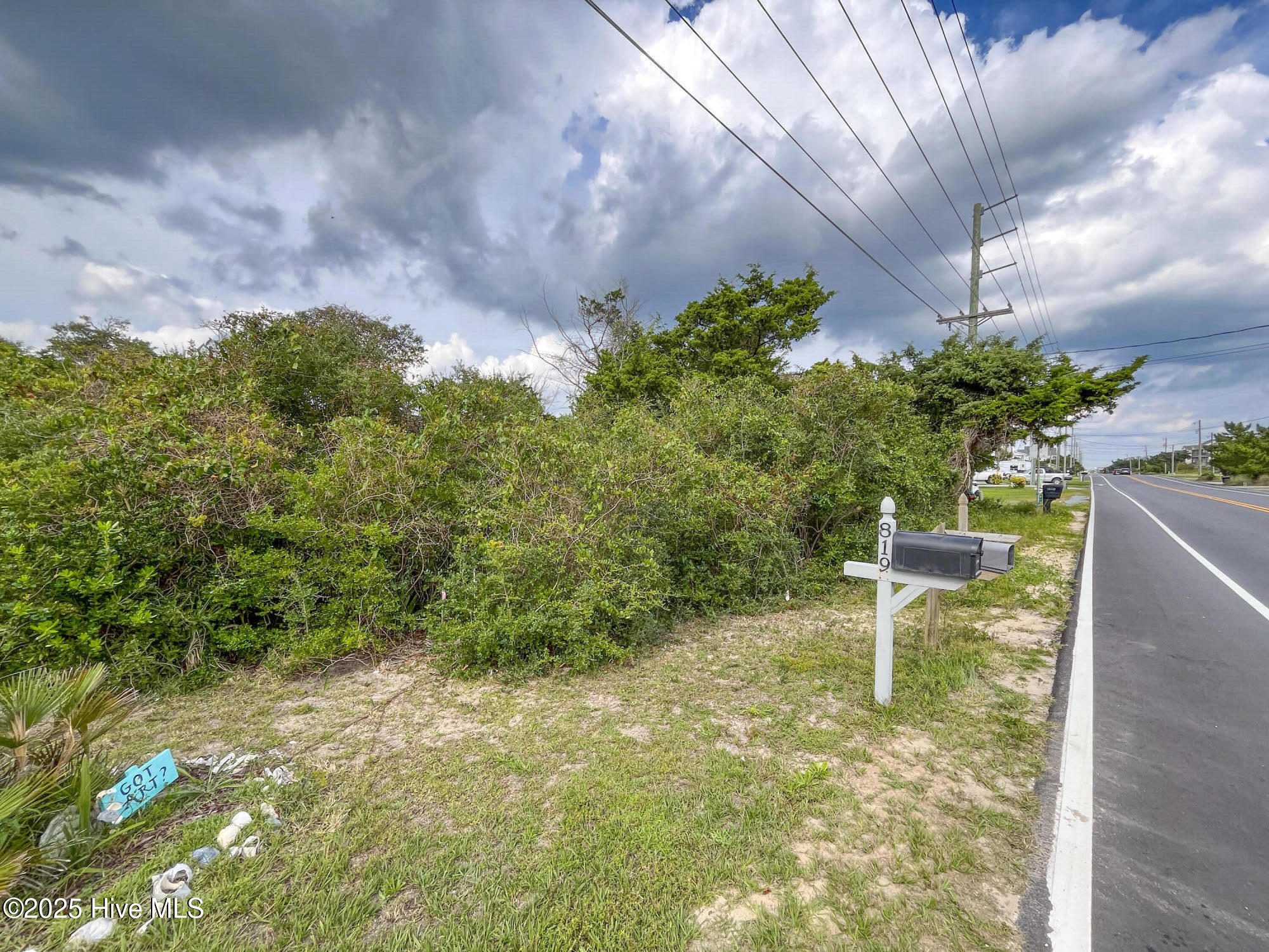 817 S Topsail Drive, Surf City, NC, 28445