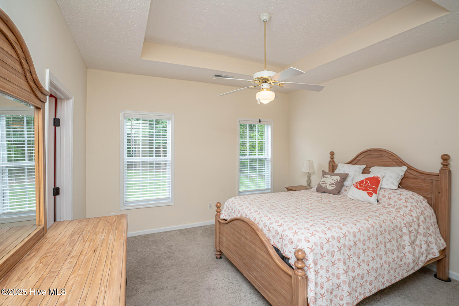 100530815 | Photo 15