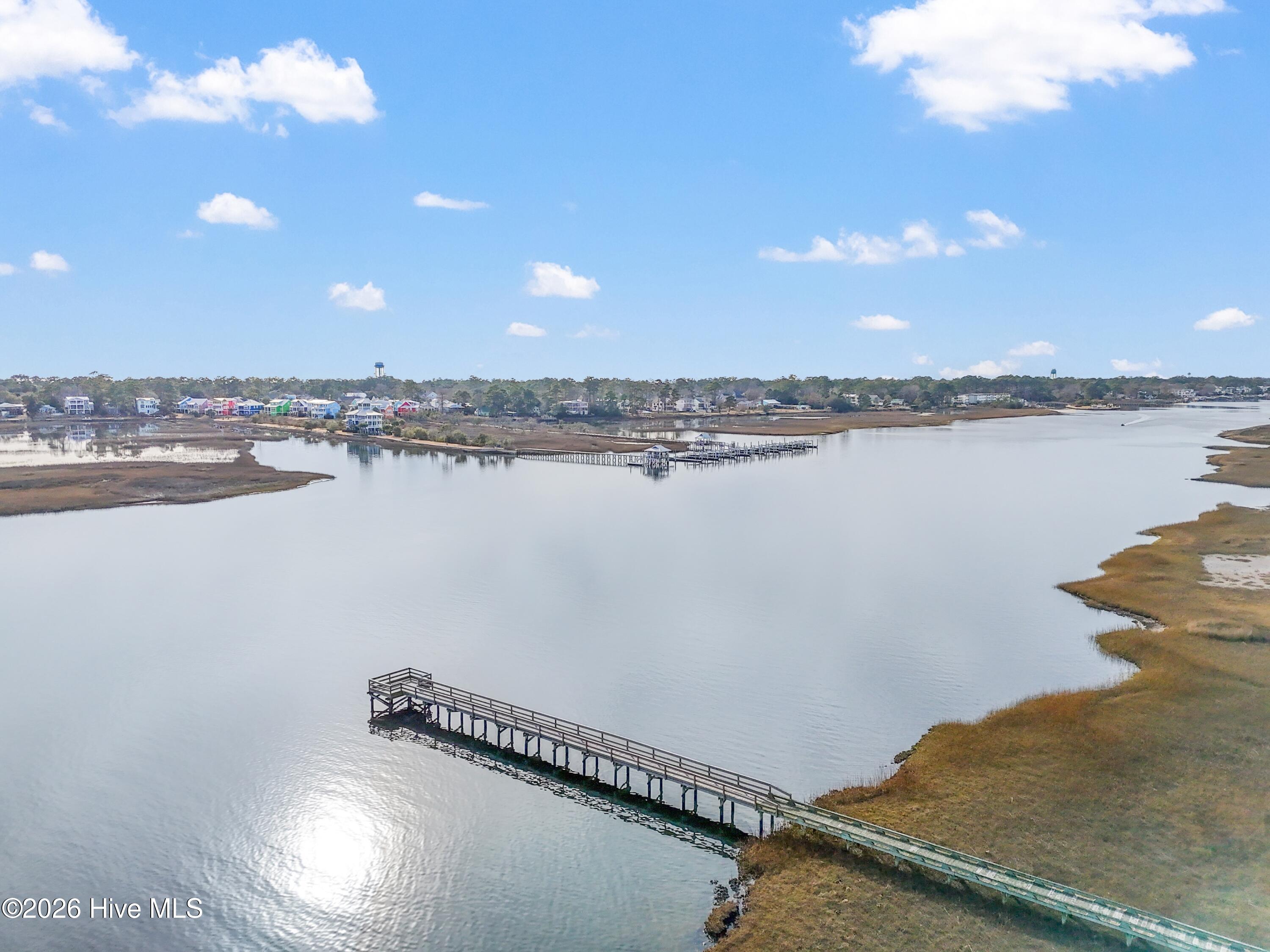 100559303 | Photo 76