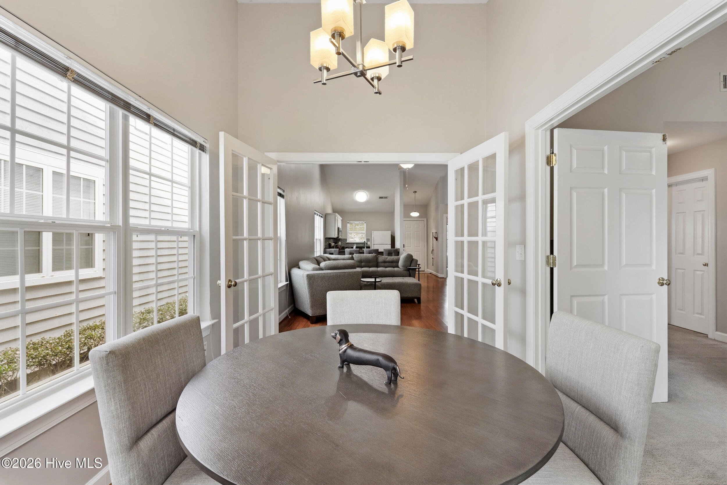 100554521 | Photo 18