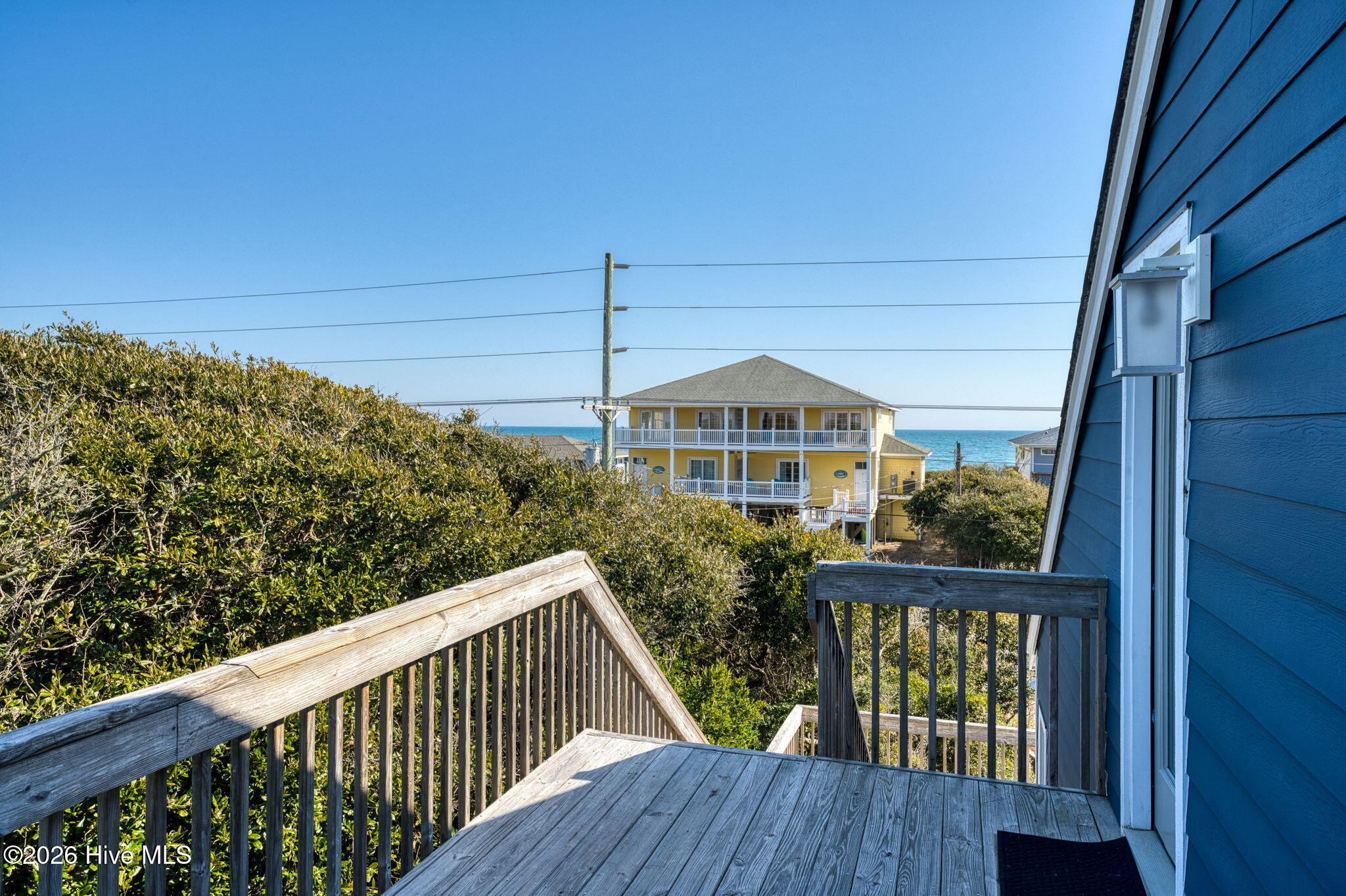 100552725 | Photo 12