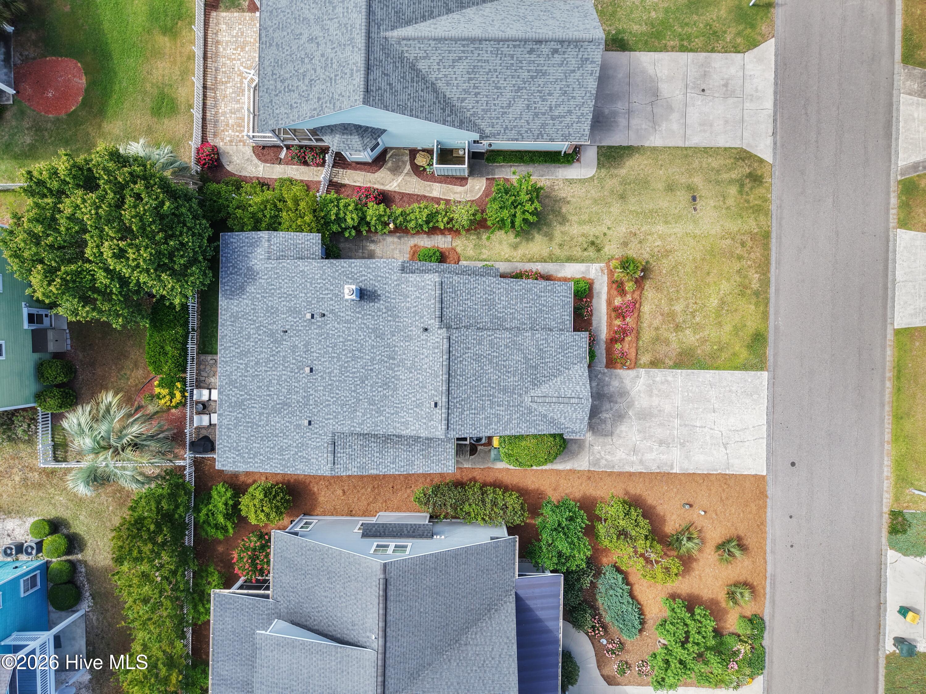 100570489 | Photo 62