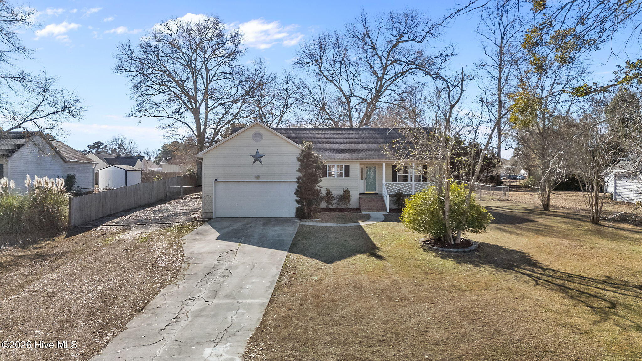 Homes for sale in Newport, NC | 827 Roberts Rd, Newport, NC 28570 | MLS# 100549402