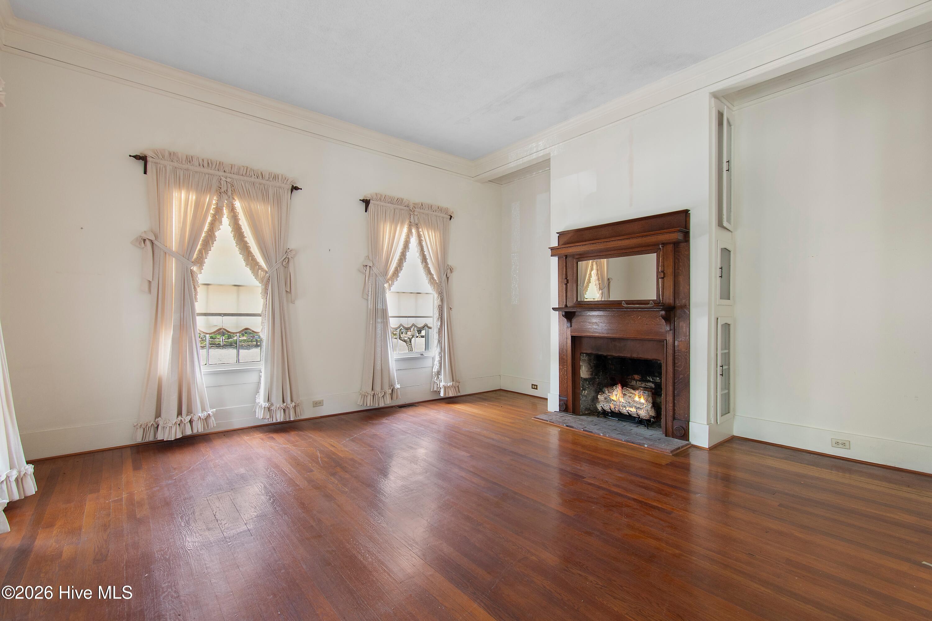 100566206 | Photo 20