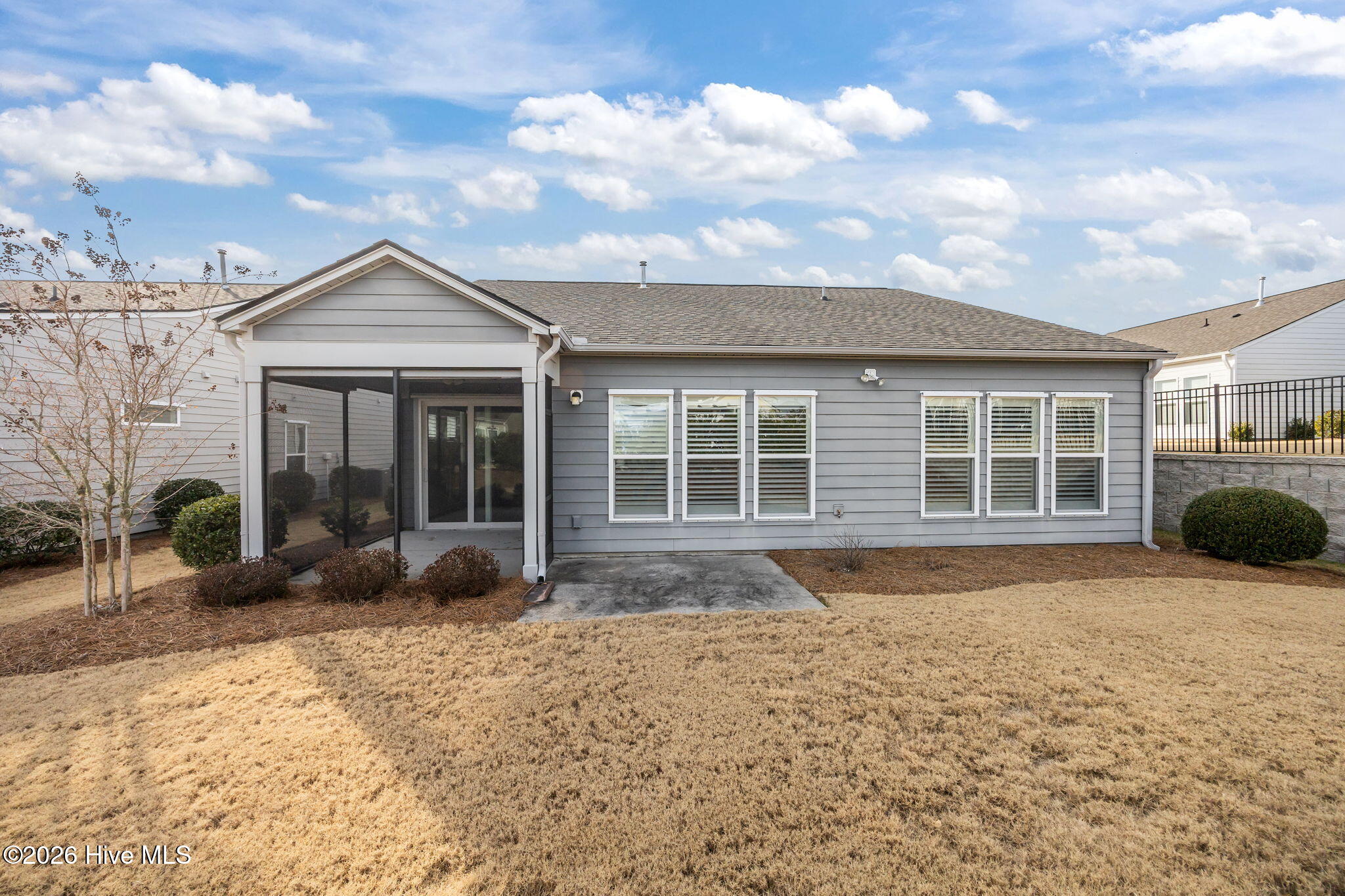 100552007 | Photo 19