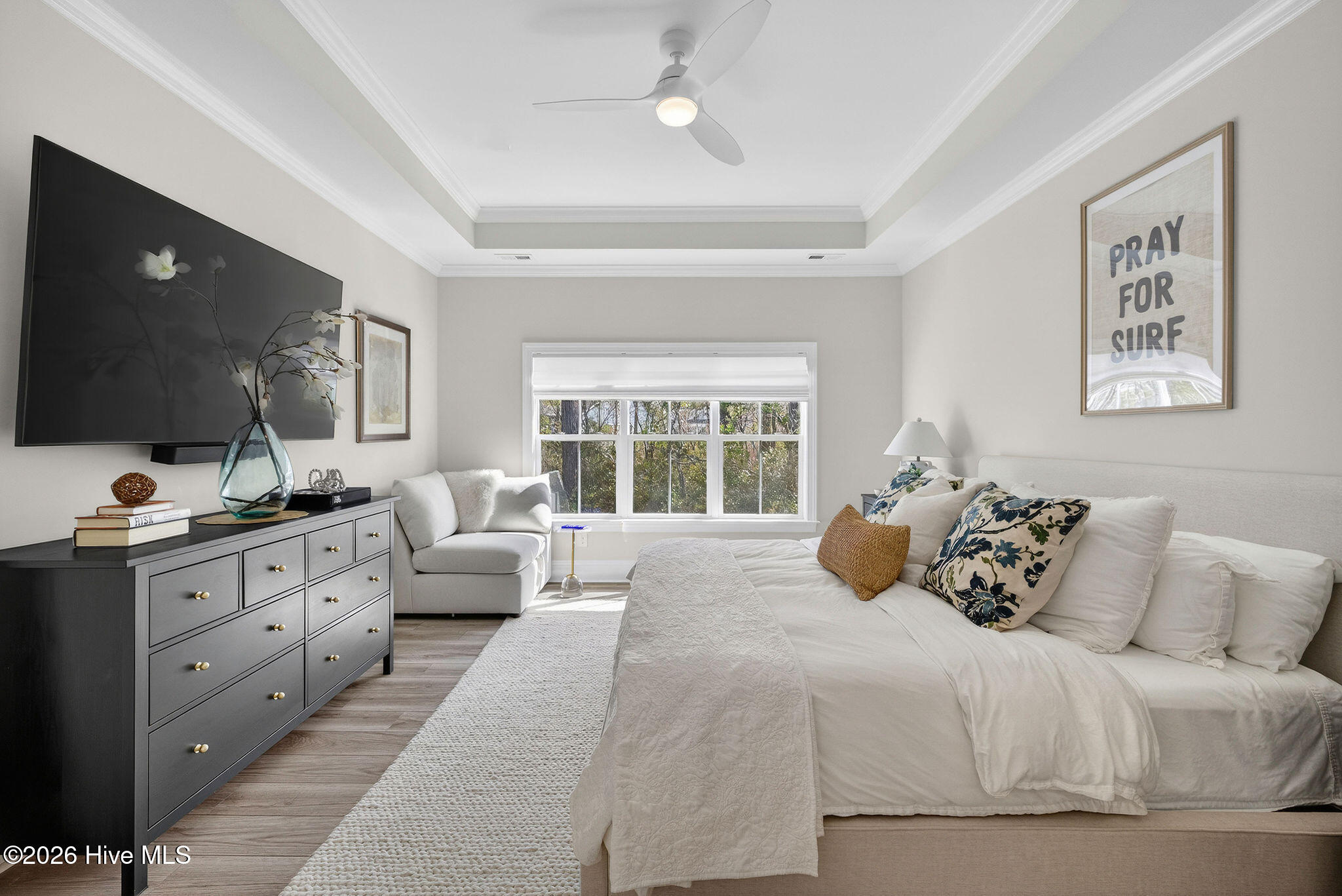 100558378 | Photo 24